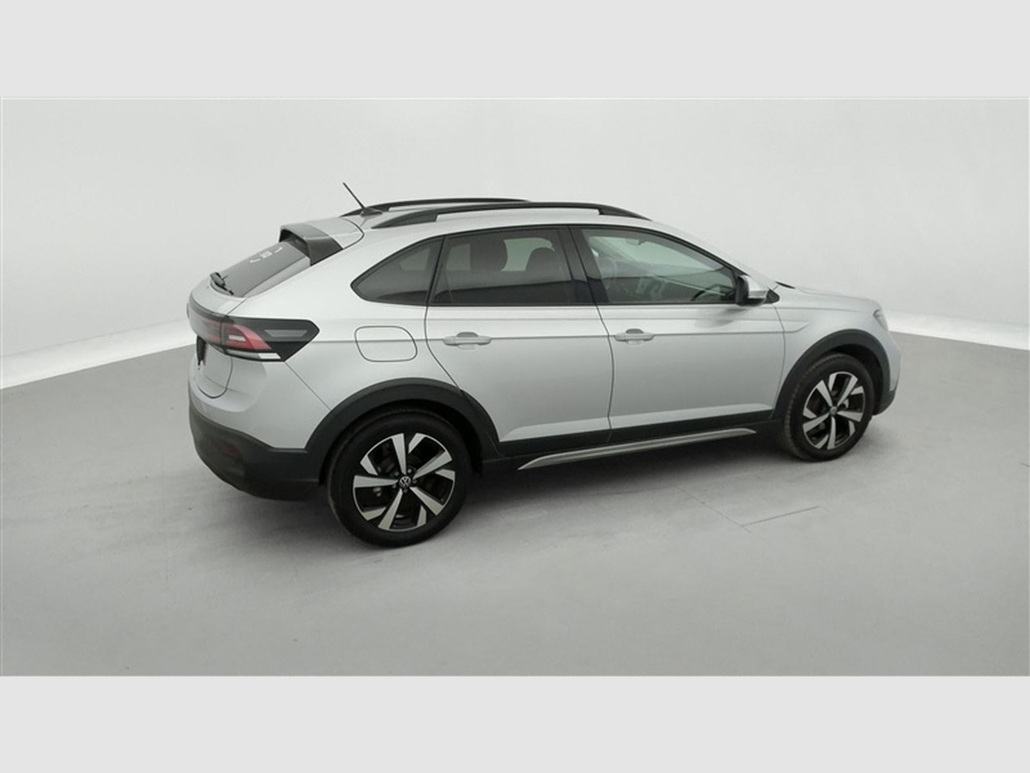 VW Taigo 1.0 TSI 115cv DSG Life CARPLAY / CAMERA / FULL LED / ALU (2025) - Photo 25