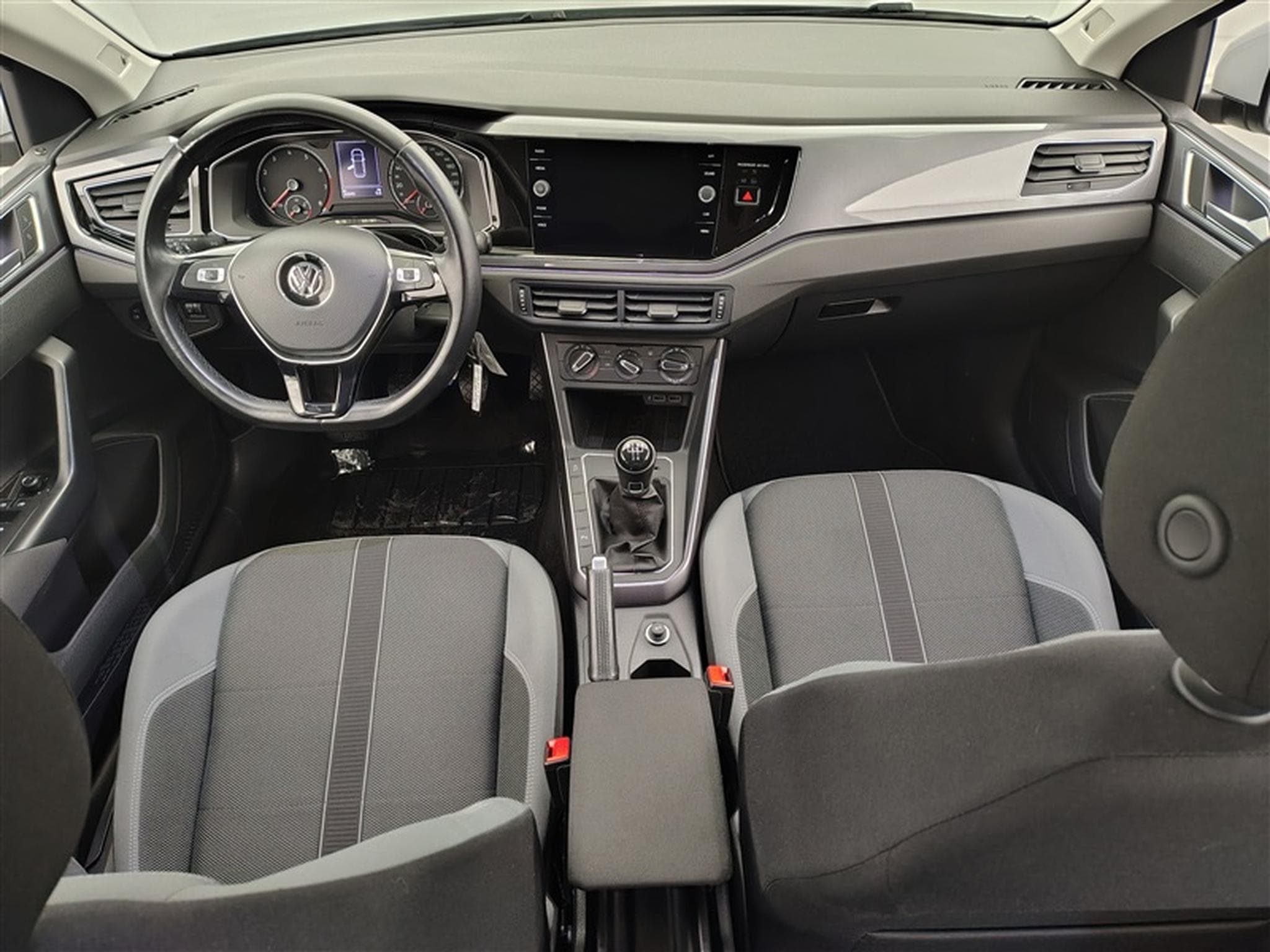 VW Polo 1.0 TSi Highline OPF (2020) - Photo 8