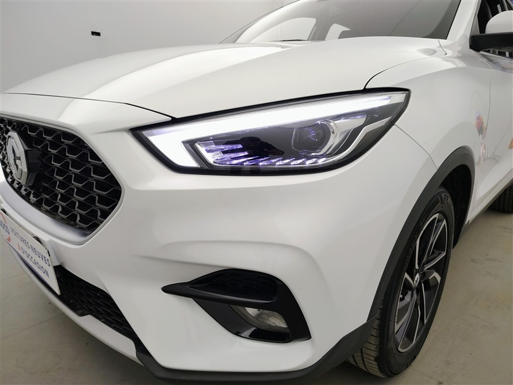 MG ZS 1.0 T-GDi 110cv AUTO Luxury NAVI / FULL LED / CUIR / CAMERA (2024) - Photo 15