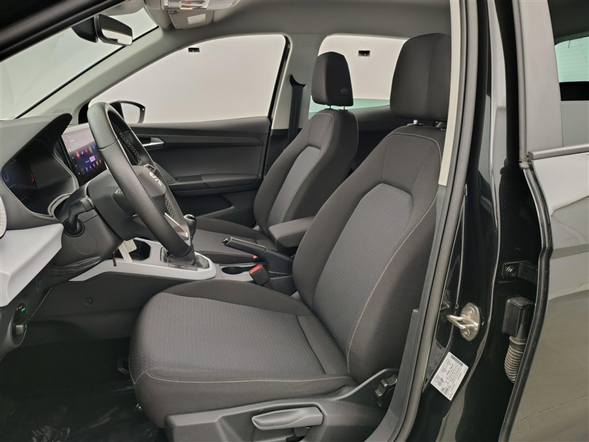 Seat Arona Arona 1.0 TSI Move! NAVI/LED/JA16/PDC (2023) - Photo 7