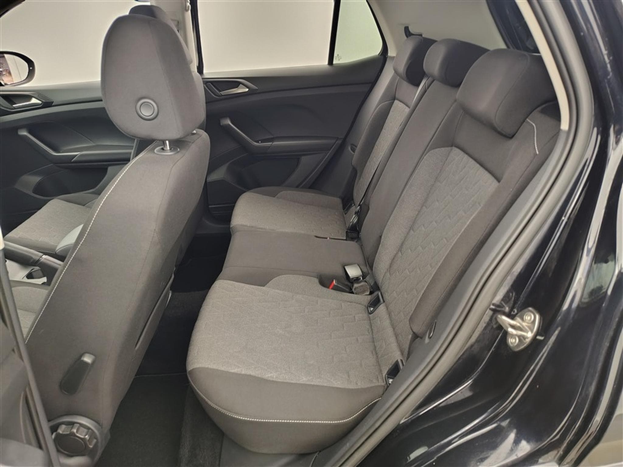 VW T-Cross 1.0 TSI 115cv DSG Life CARPLAY / CAMERA / FULL LED / ALU (2025) - Photo 13