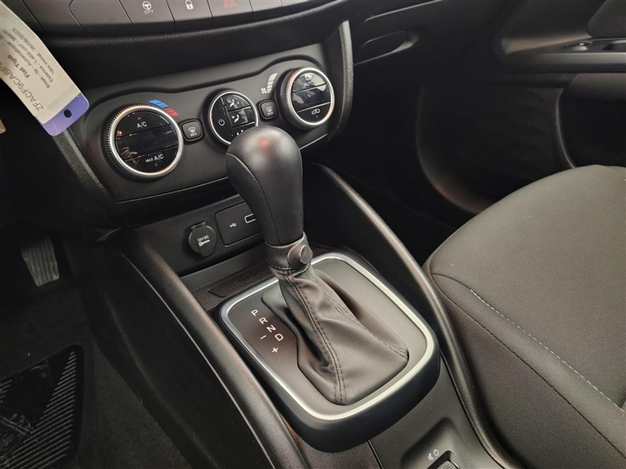 Fiat Tipo SW Cross 1.5 Hybrid T DCT°CARPLAY°CAM°PDC AV-AR°JA17 (2023) - Photo 12