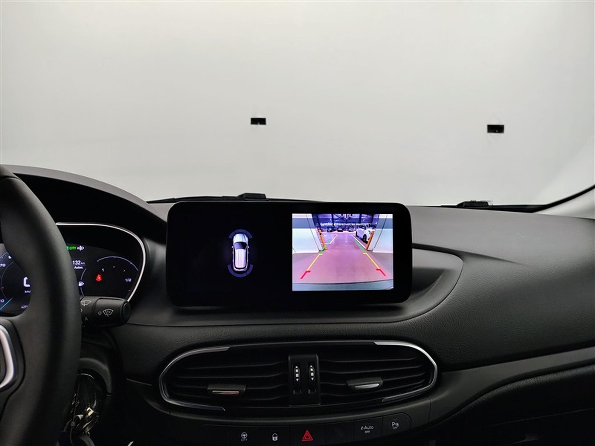 Fiat Tipo SW Cross 1.5 Hybrid T DCT°CARPLAY°CAM°PDC AV-AR°JA17 (2023) - Photo 17