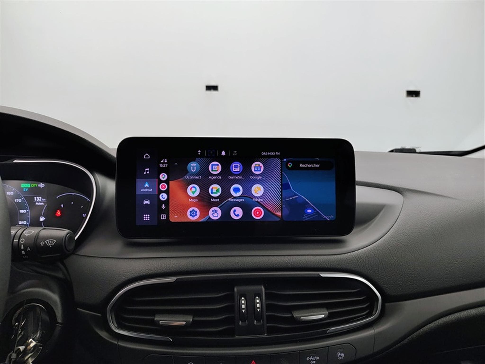 Fiat Tipo SW Cross 1.5 Hybrid T DCT°CARPLAY°CAM°PDC AV-AR°JA17 (2023) - Photo 19