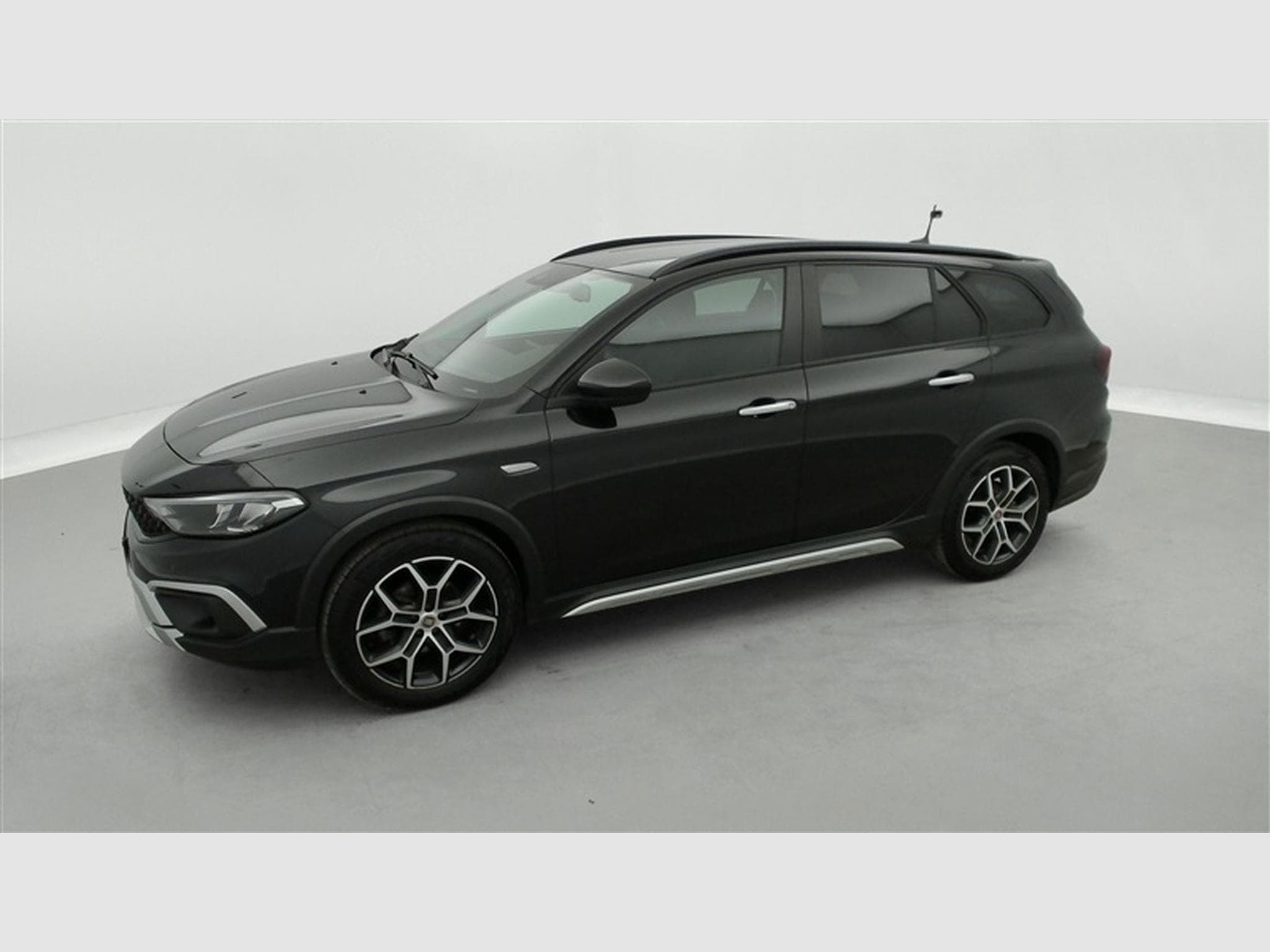 Fiat Tipo SW Cross 1.5 Hybrid T DCT°CARPLAY°CAM°PDC AV-AR°JA17 (2023) - Photo 20