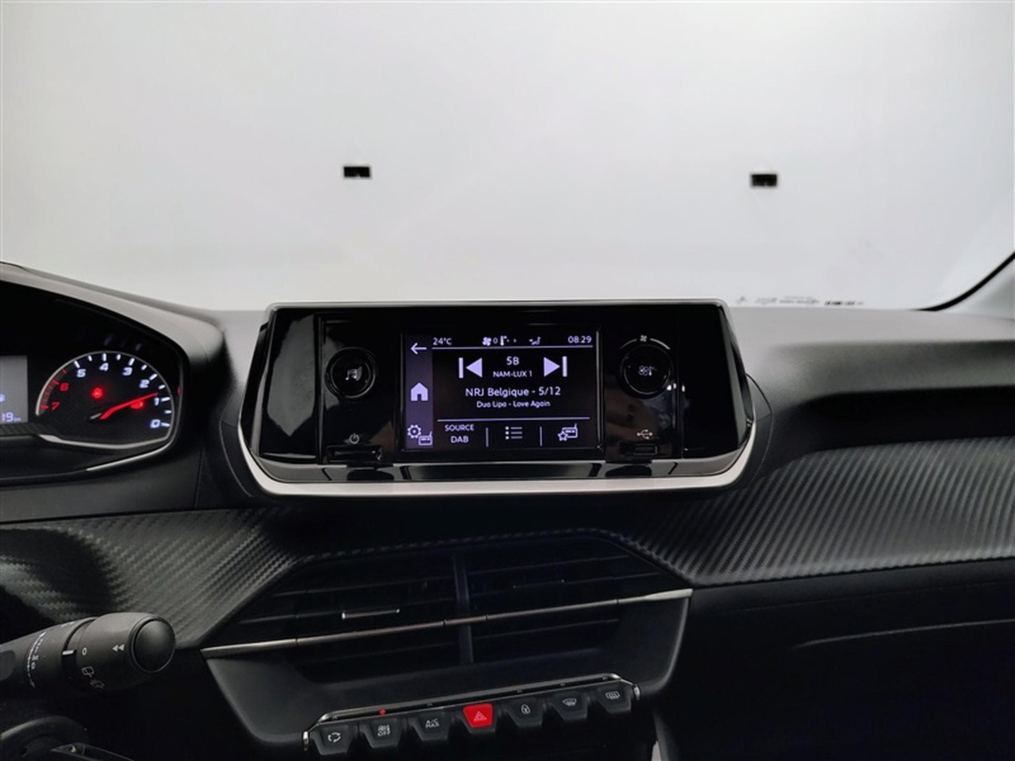 Peugeot 208 1.2i PureTech Like CLIM (2022) - Foto 11