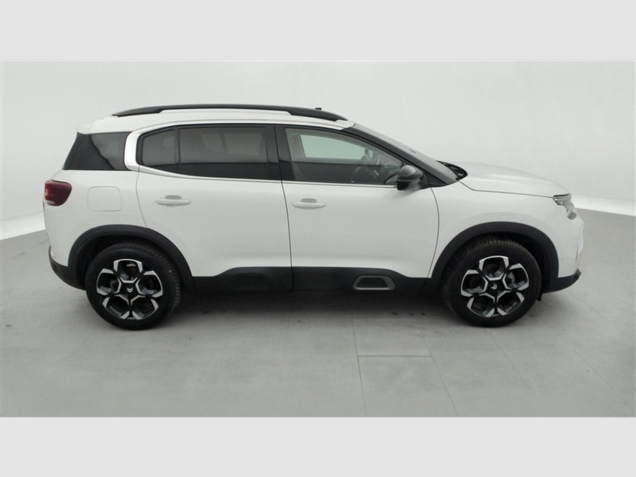 Citroen C5 Aircross 1.2i 130Cv EAT8 Shine NAVI / CARPLAY / FULL LED (2023) - Photo 24