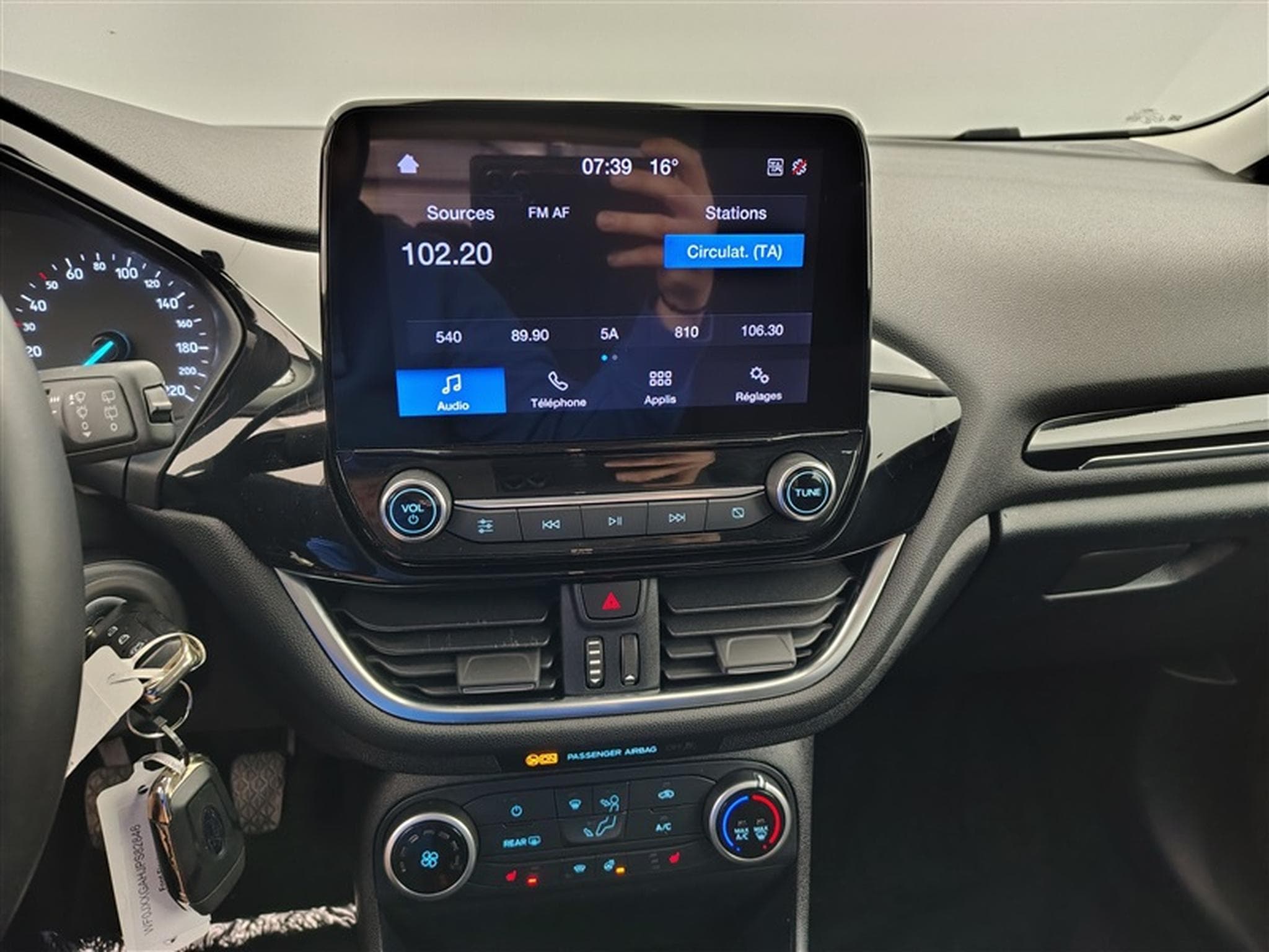 Ford Fiesta 1.0 EcoBoost Connected CARPLAY/LED/PDC (2024) - Photo 11