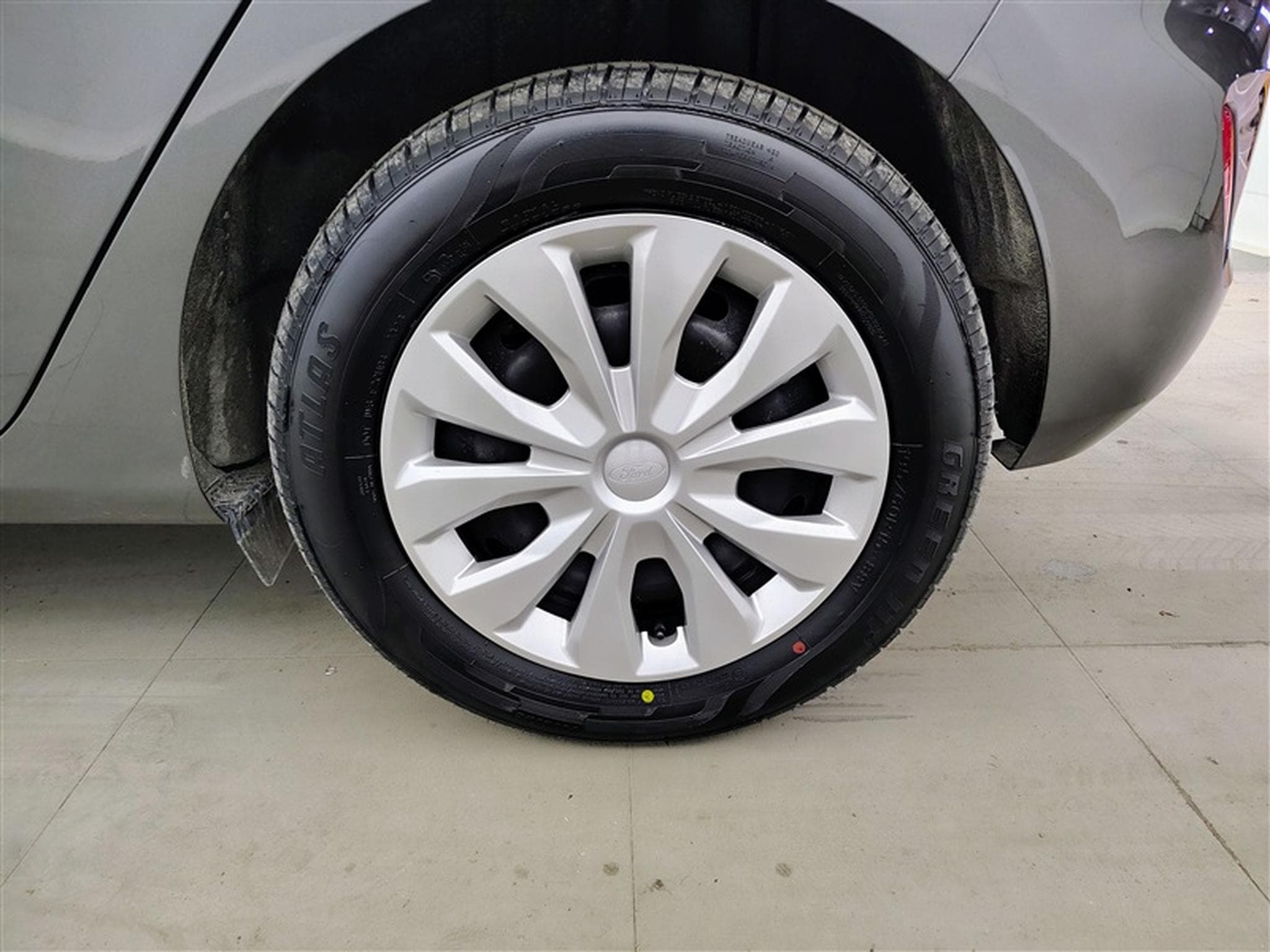 Ford Fiesta 1.0 EcoBoost Connected CARPLAY/LED/PDC (2024) - Photo 6