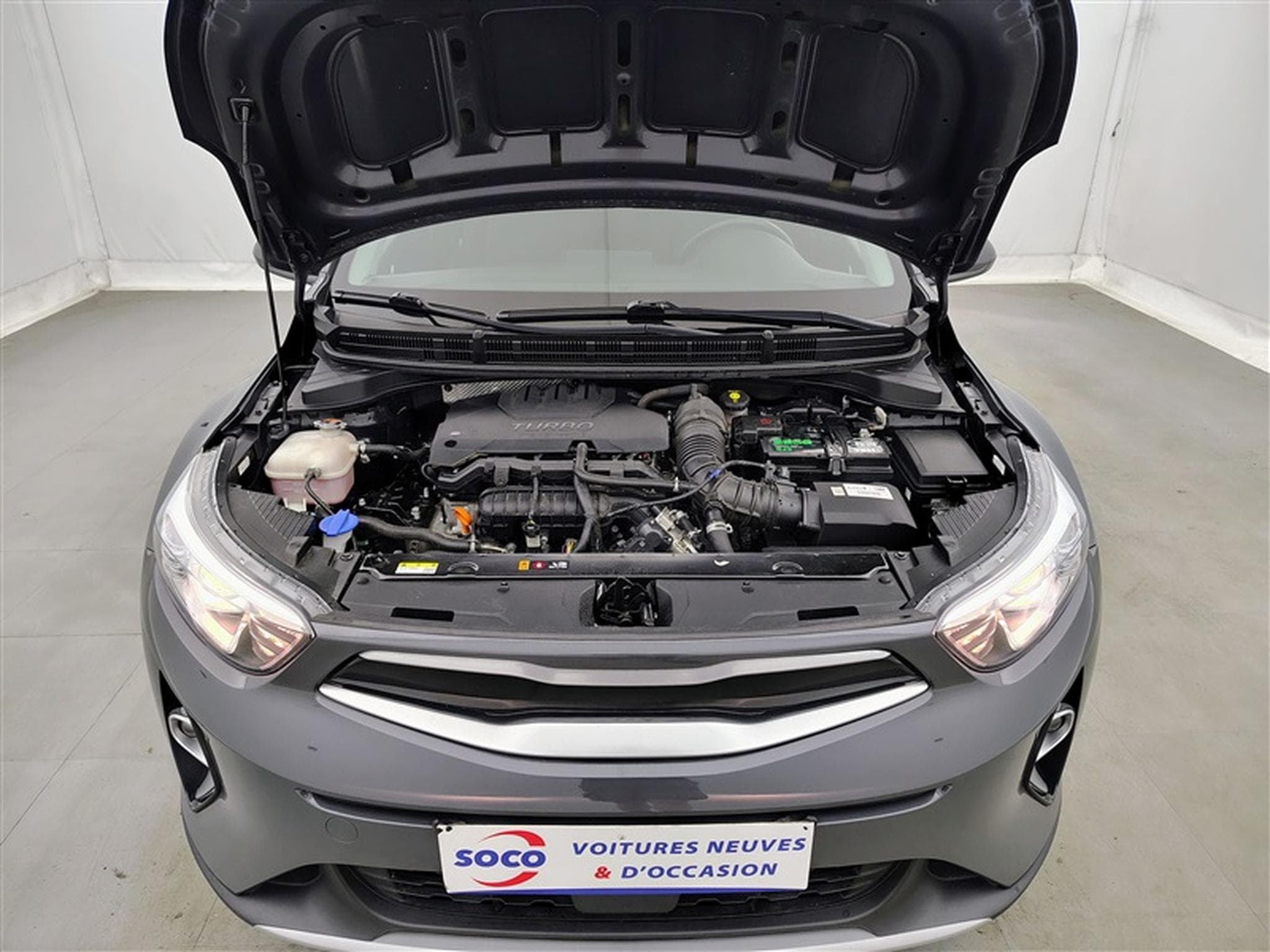 Kia Stonic 1.0 T MHEV Business Line NAVI/LED/JA16/PDC/CAMERA (2023) - Photo 18