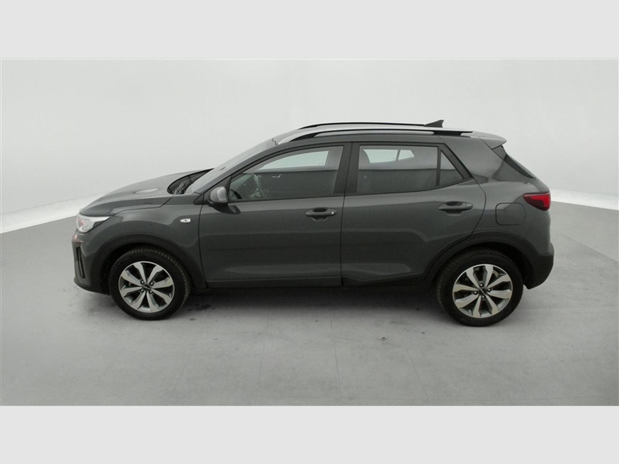 Kia Stonic 1.0 T MHEV Business Line NAVI/LED/JA16/PDC/CAMERA (2023) - Photo 3