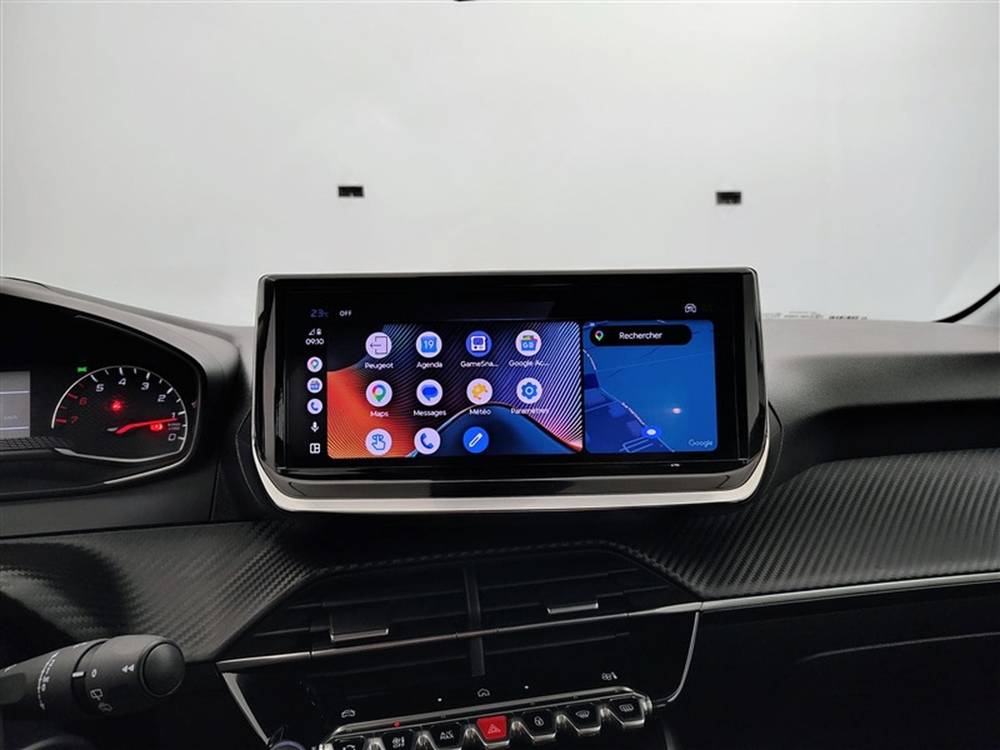 Peugeot 208 1.2 PureTech 75cv Active Pack CARPLAY / FULL LED / PDC AR (2024) - Photo 20