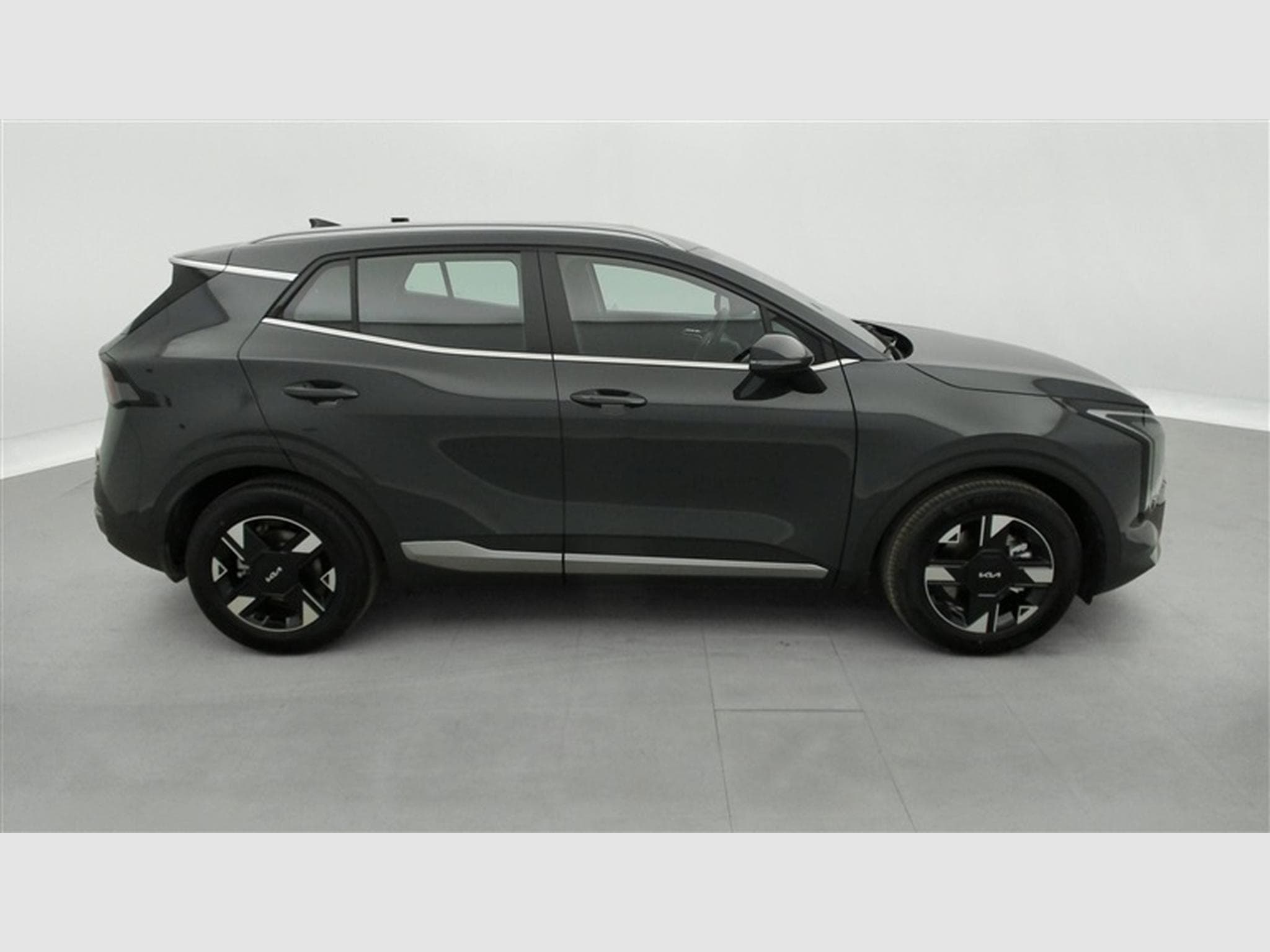 Kia Sportage 1.6 T-GDi 150cv DCT LX NAVI / FULL LED / CAMERA / KEYLESS (2026) - Photo 24