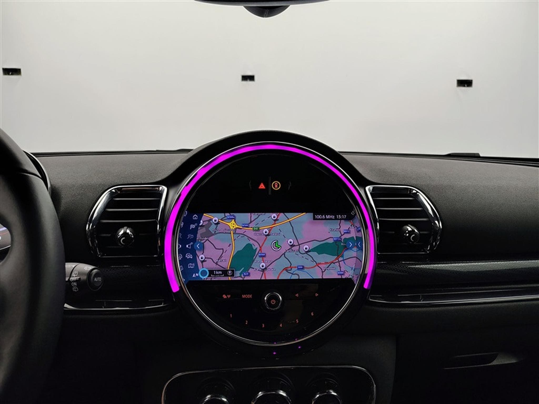 MINI Clubman 1.5A OPF S-CUIR/CAM/CARPLAY/SIEGES CH (2023) - Photo 11