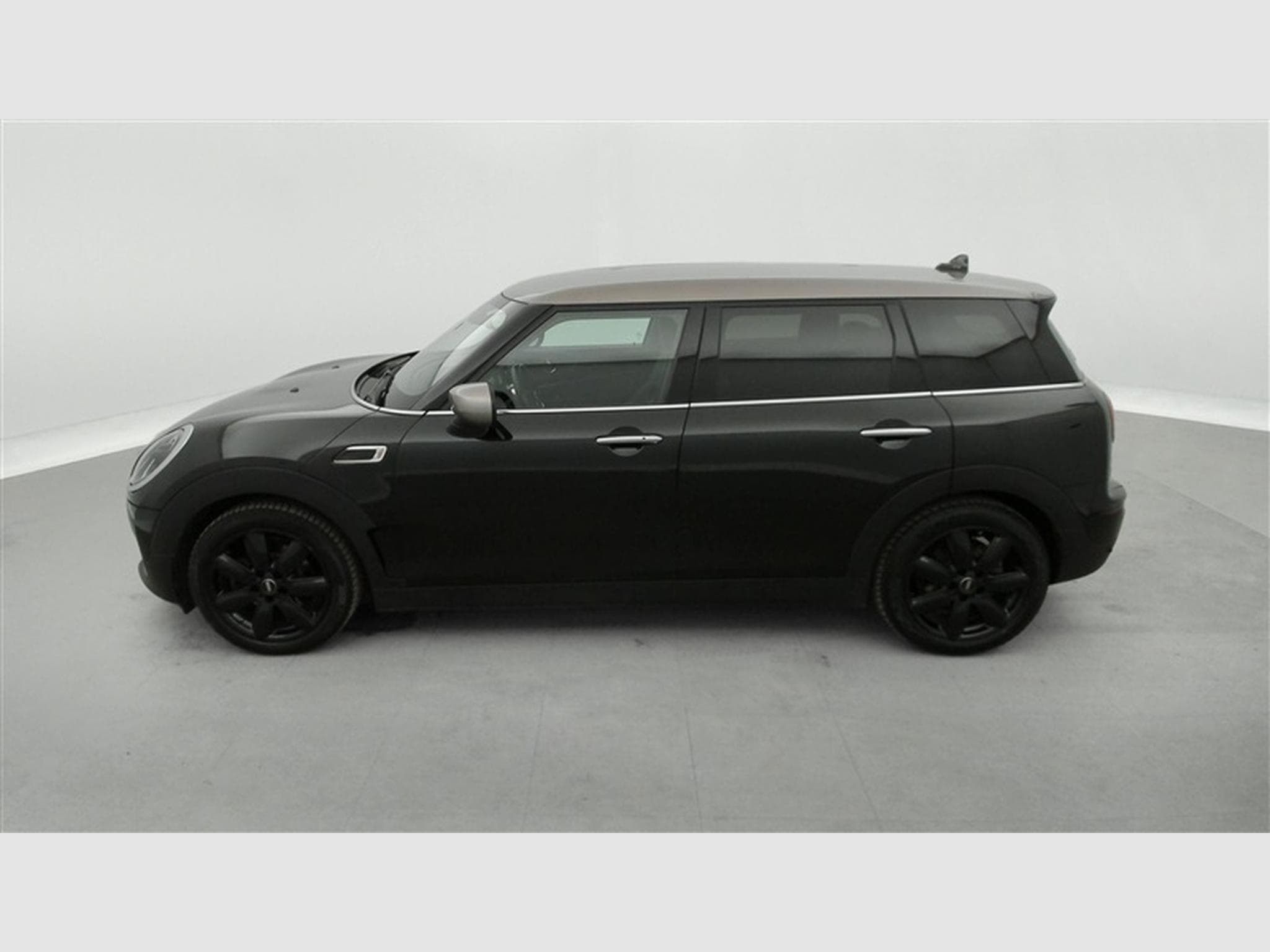 MINI Clubman 1.5A OPF S-CUIR/CAM/CARPLAY/SIEGES CH (2023) - Photo 3