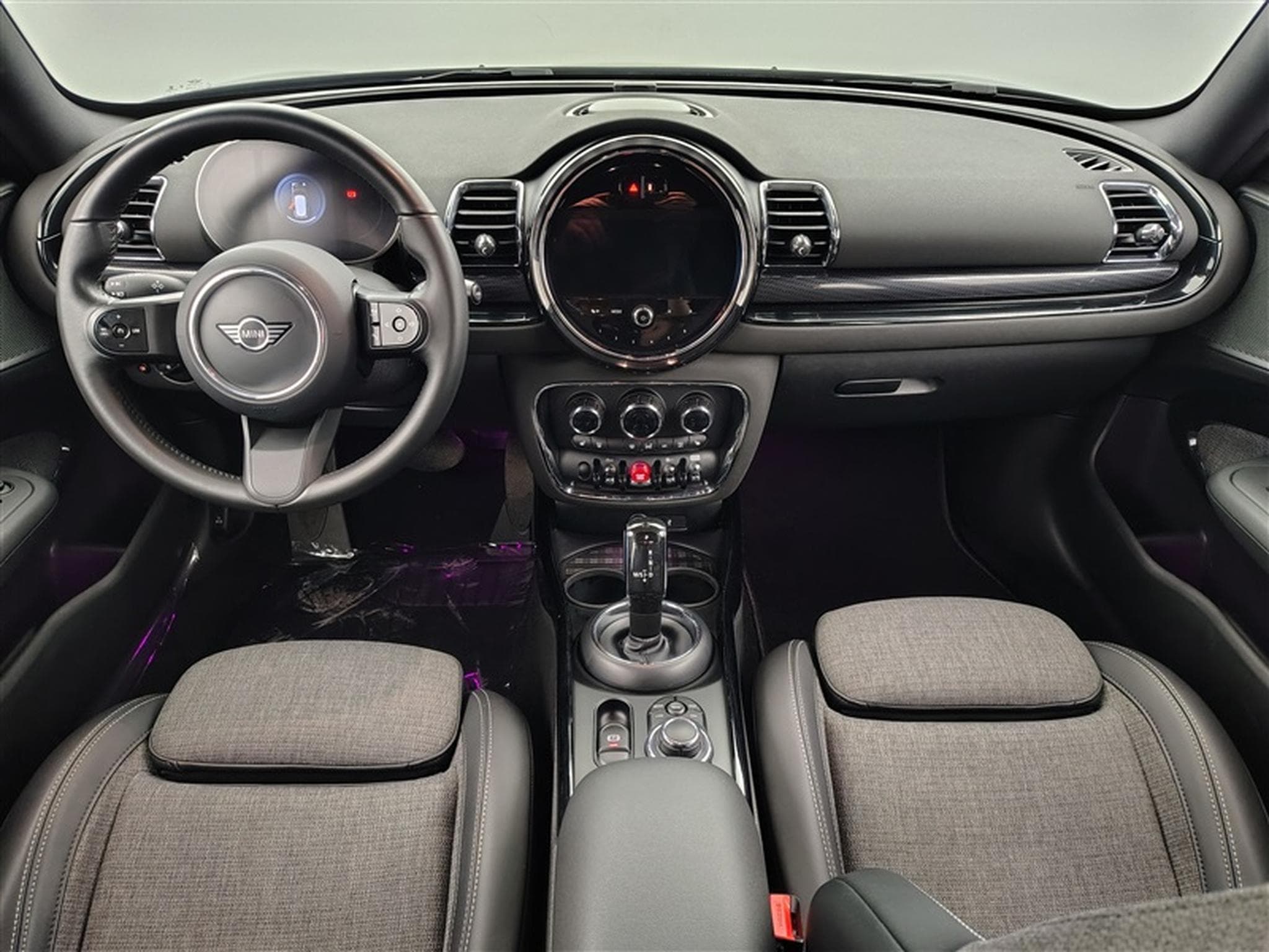 MINI Clubman 1.5A OPF S-CUIR/CAM/CARPLAY/SIEGES CH (2023) - Photo 8