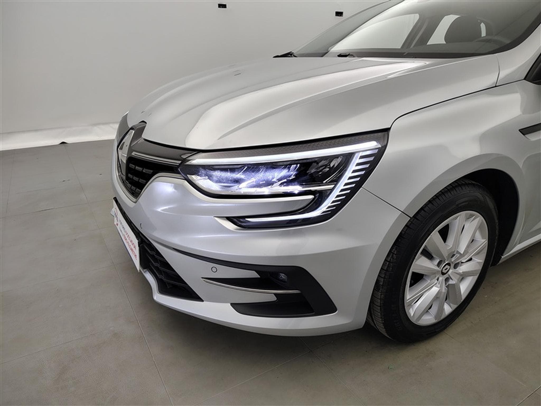 Renault Megane 1.0 TCe 115 Business Ed. NAVI / FULL LED (2022) - Photo 15