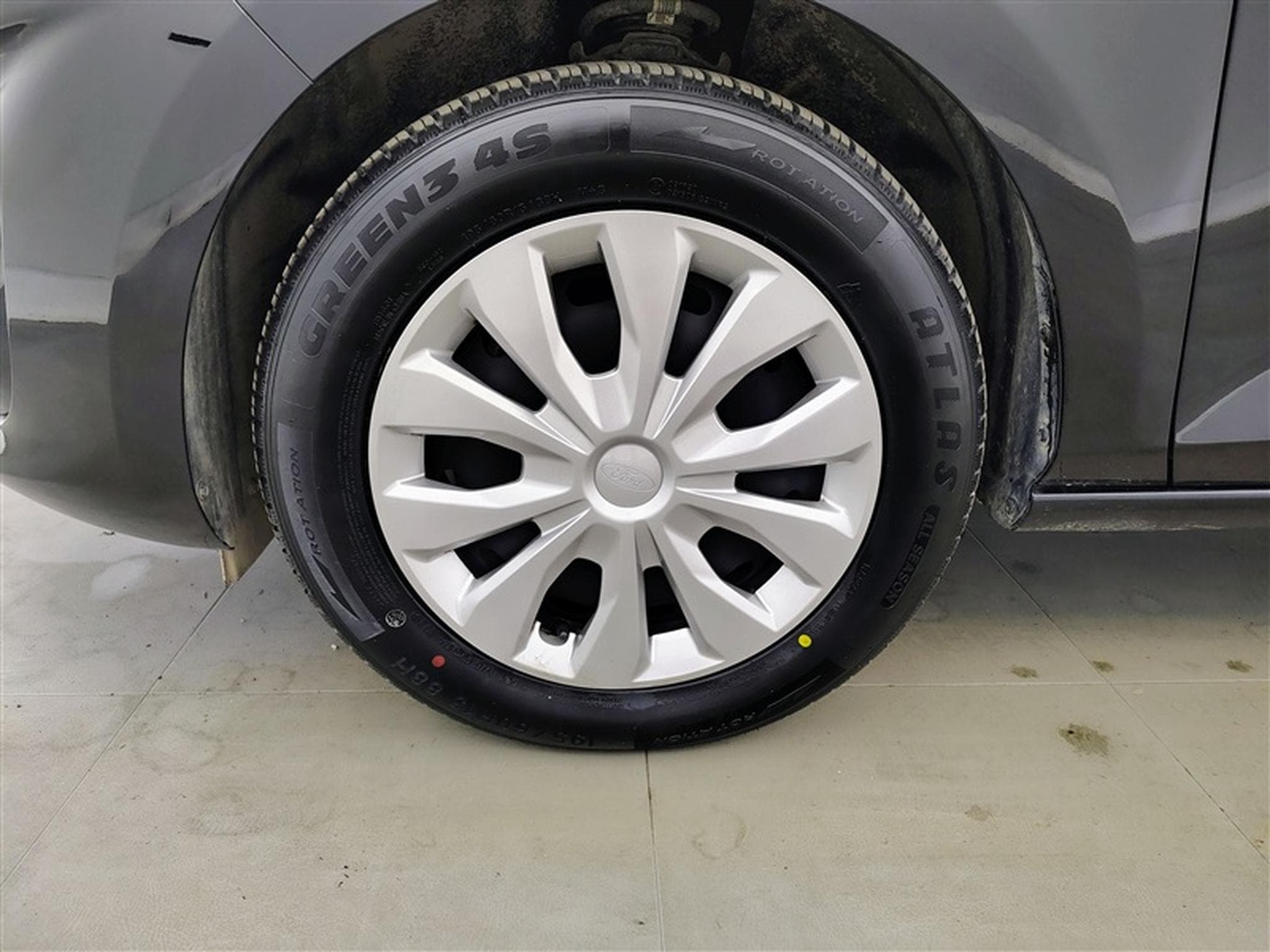 Ford Fiesta 1.0 EcoBoost Connected CARPLAY/LED/PDC (2024) - Photo 6