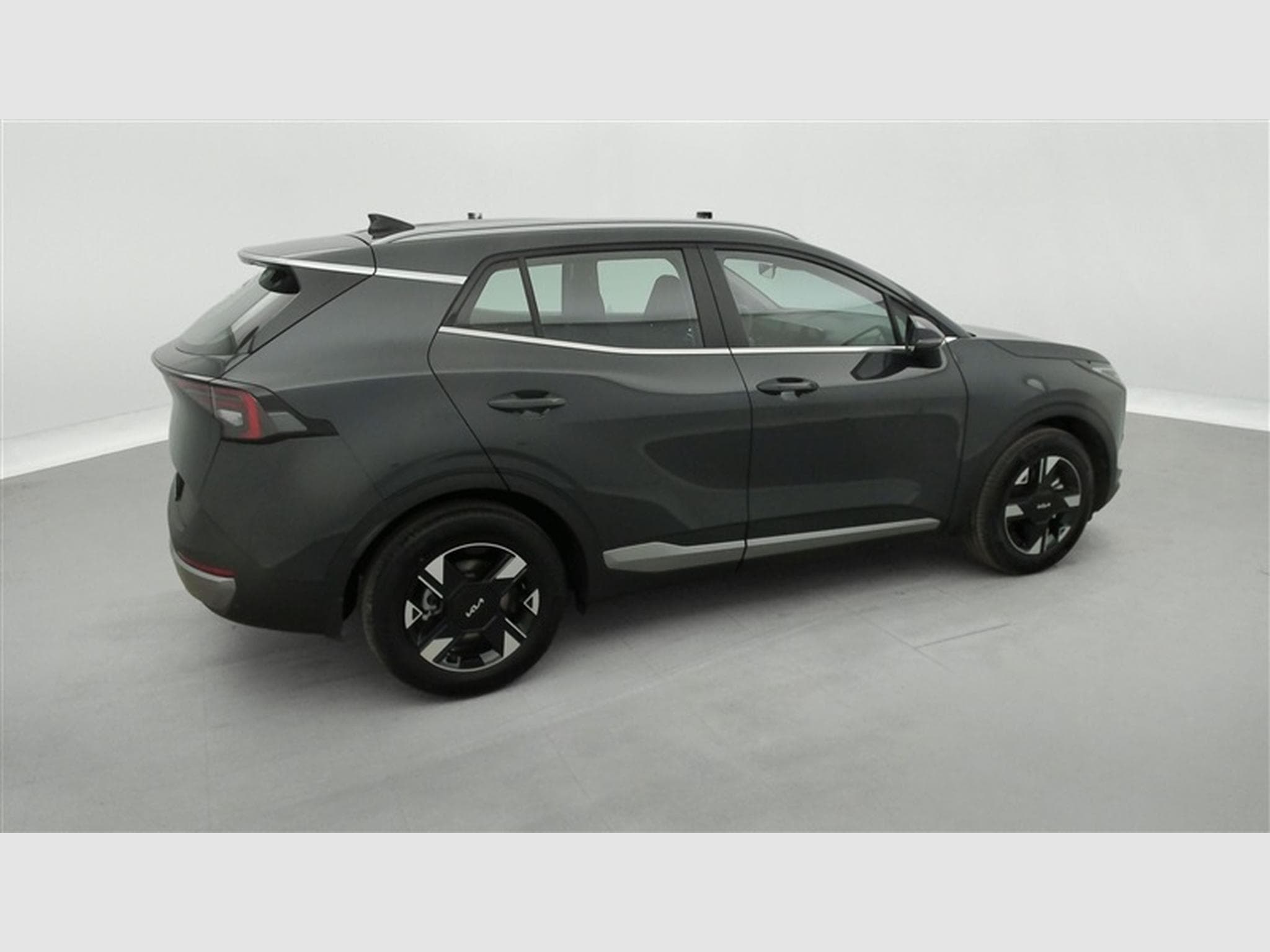 Kia Sportage 1.6 T-GDi 150cv DCT LX NAVI / FULL LED / CAMERA / KEYLESS (2026) - Photo 25