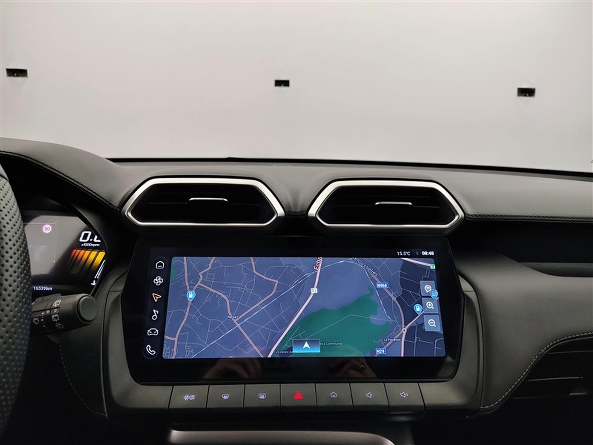 MG ZS 1.5 Hybrid+ Luxury°NAV°CARPLAY°CAM360°PDC°FULL LED°JA18 (2025) - Photo 11