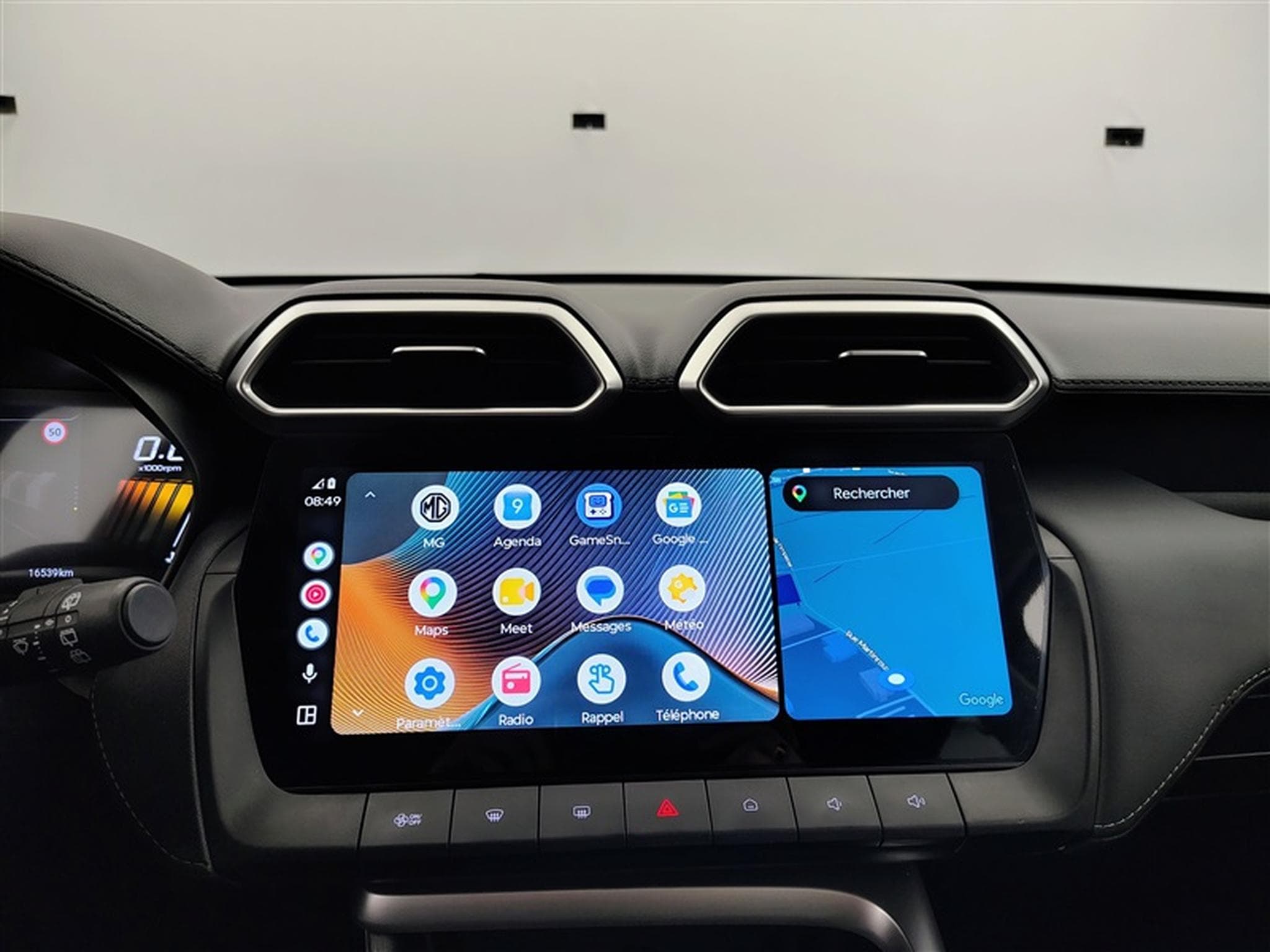 MG ZS 1.5 Hybrid+ Luxury°NAV°CARPLAY°CAM360°PDC°FULL LED°JA18 (2025) - Photo 21