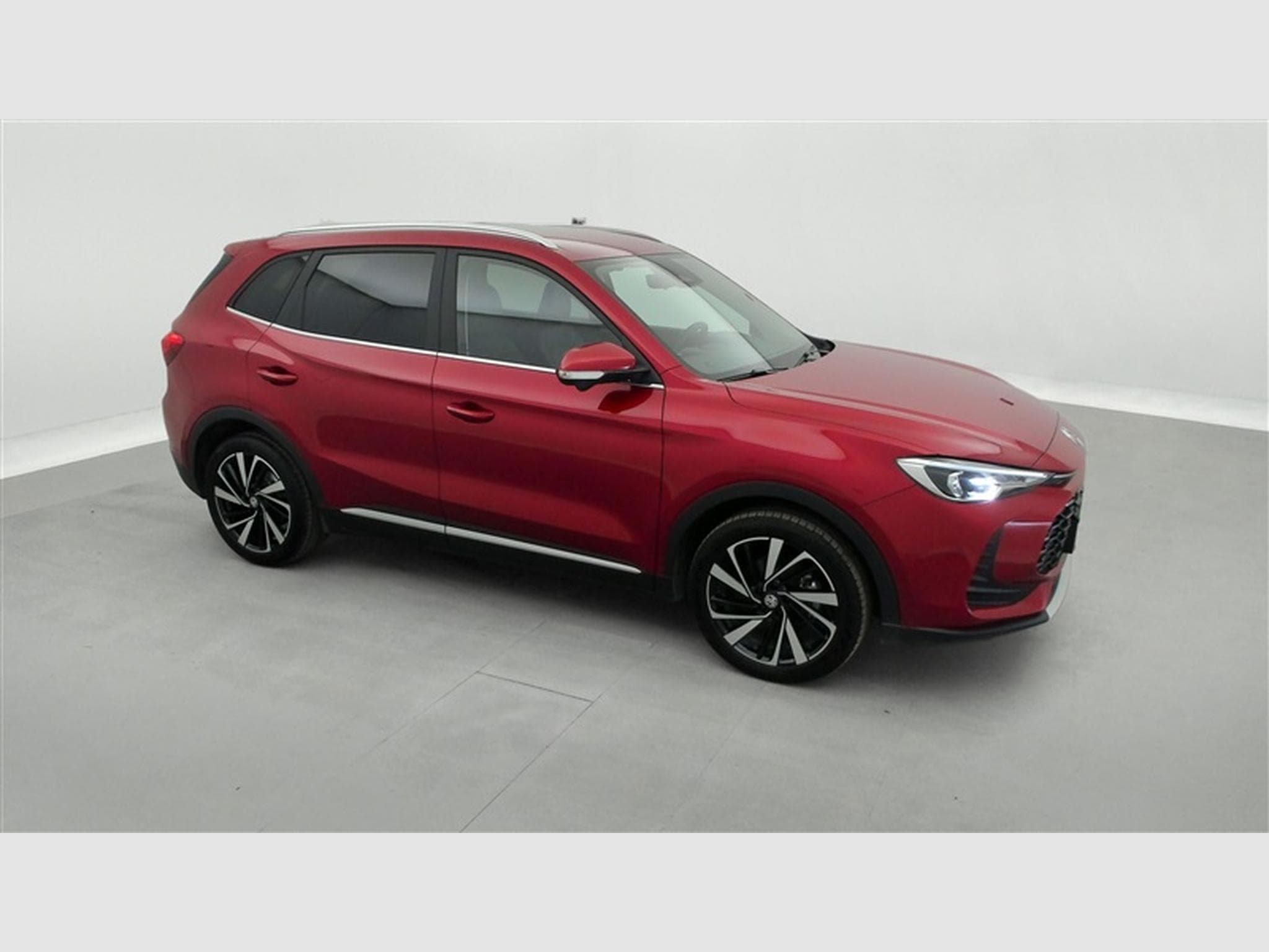 MG ZS 1.5 Hybrid+ Luxury°NAV°CARPLAY°CAM360°PDC°FULL LED°JA18 (2025) - Photo 24