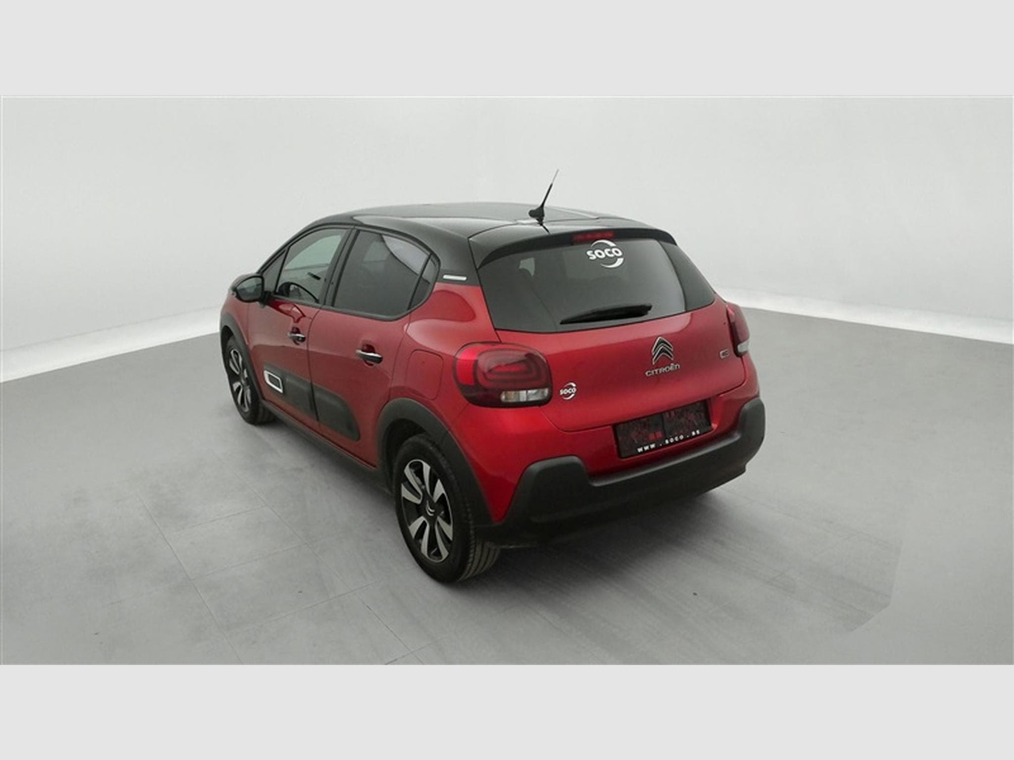 Citroen C3 1.2i PureTech Feel NAVI / FULL LED / CARPLAY (2024) - Photo 2