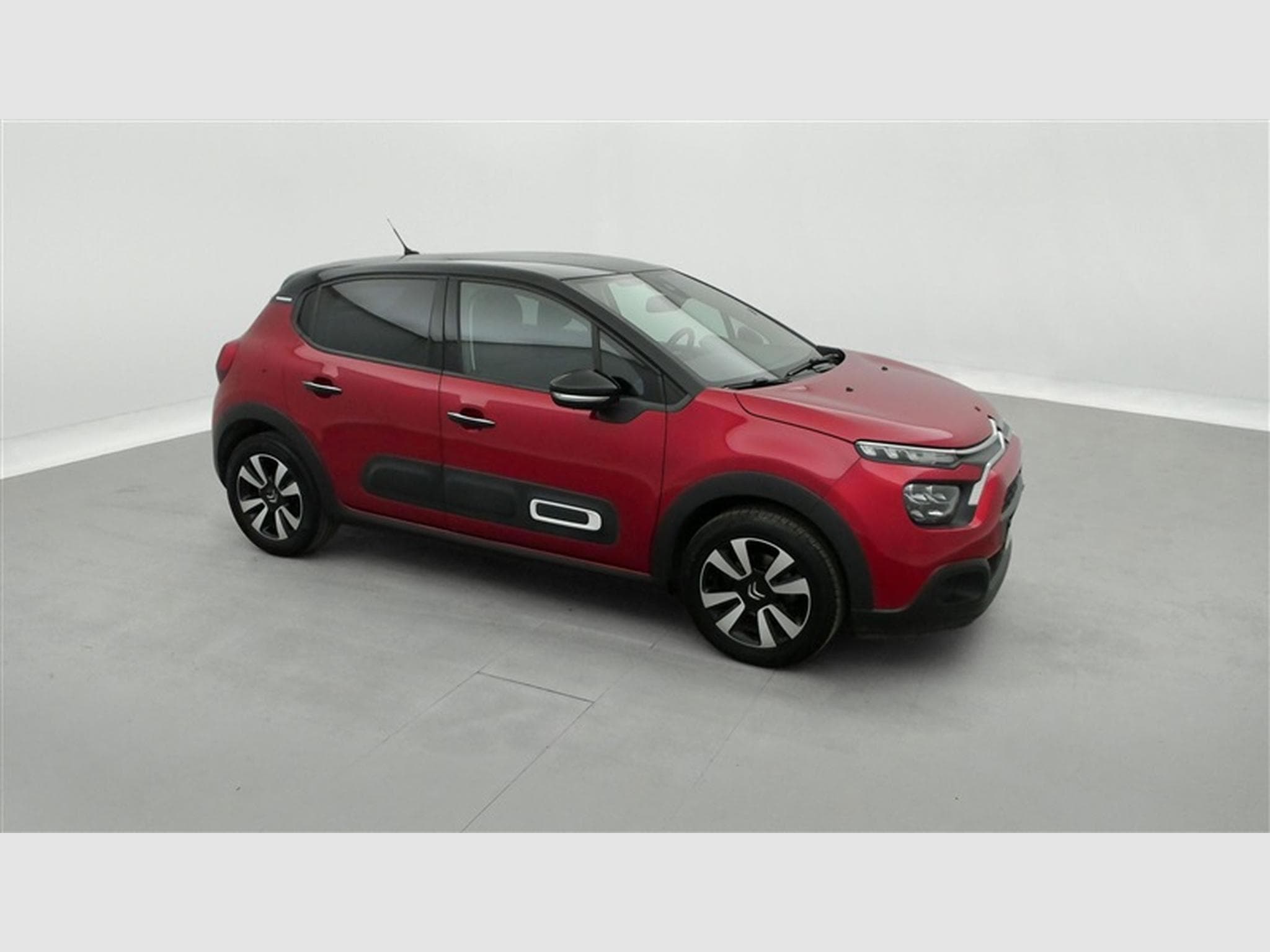 Citroen C3 1.2i PureTech Feel NAVI / FULL LED / CARPLAY (2024) - Photo 22