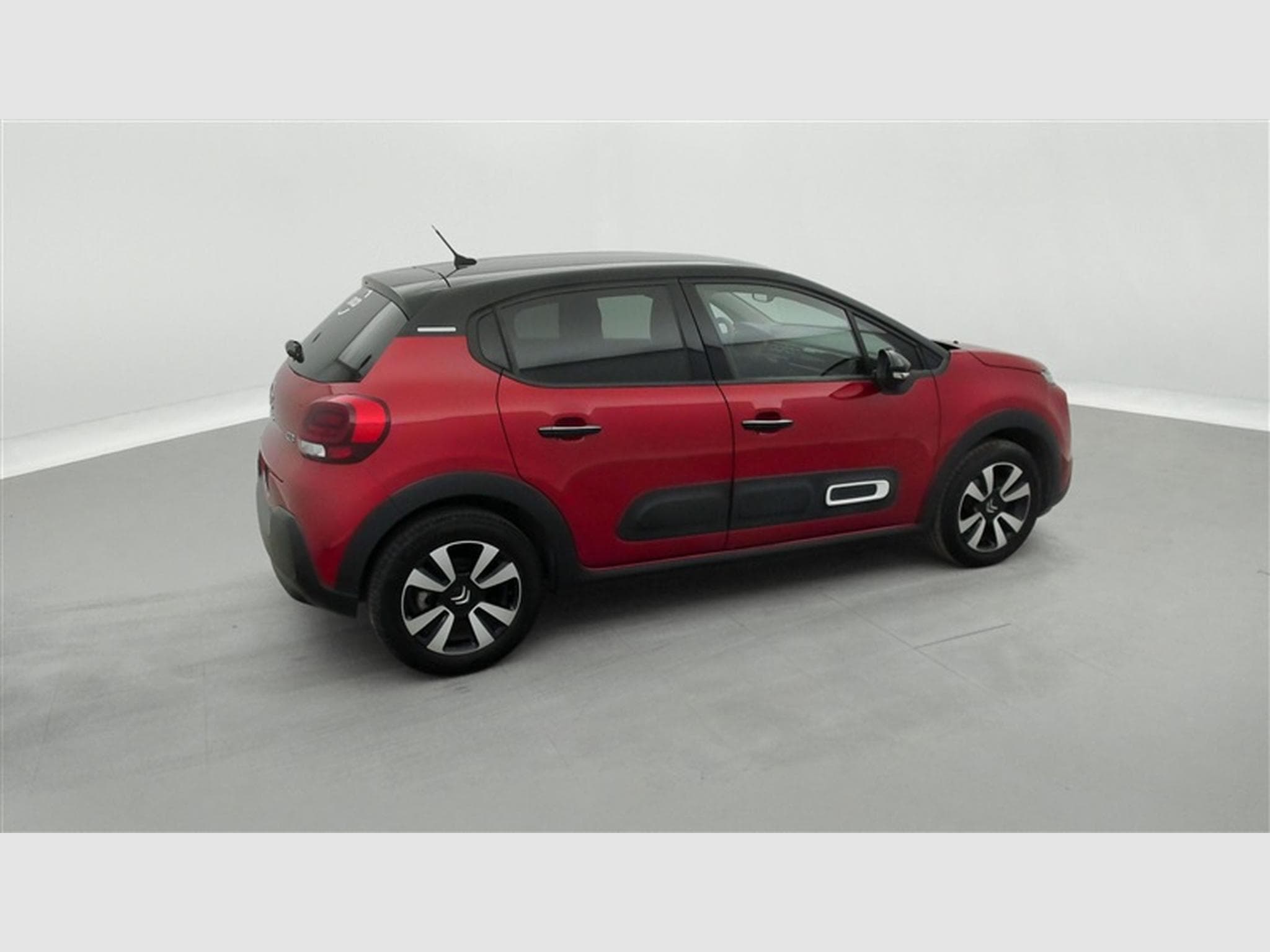 Citroen C3 1.2i PureTech Feel NAVI / FULL LED / CARPLAY (2024) - Photo 24