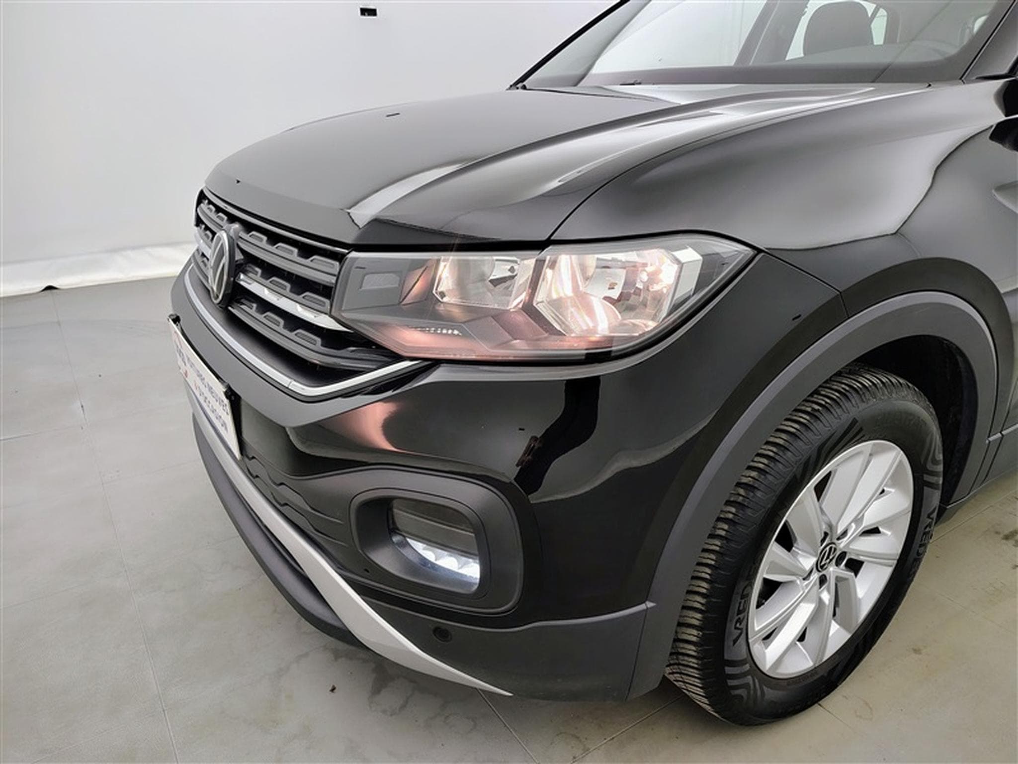 VW T-Cross 1.0 TSI Life (2024) - Photo 15