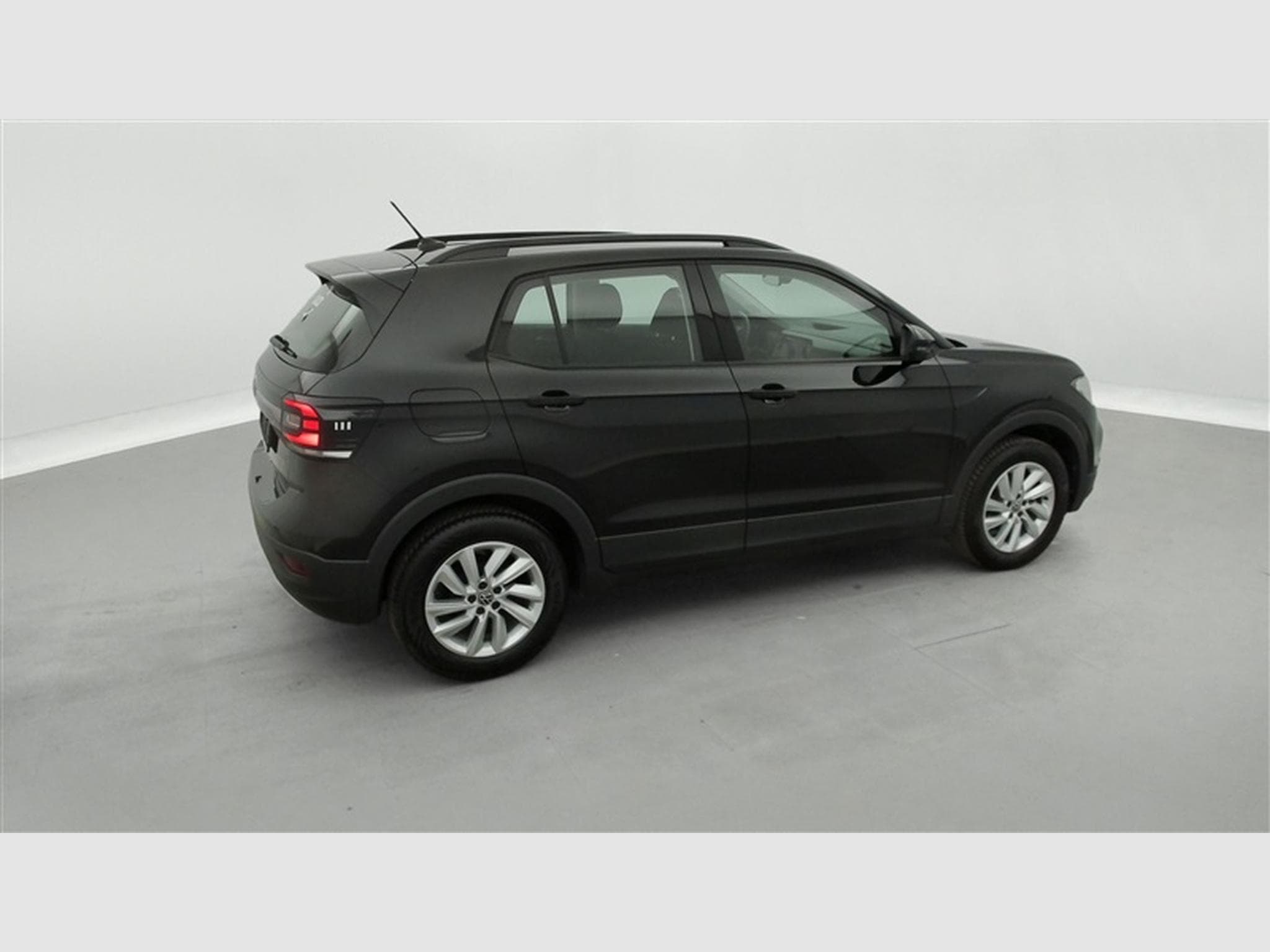 VW T-Cross 1.0 TSI Life (2024) - Photo 25