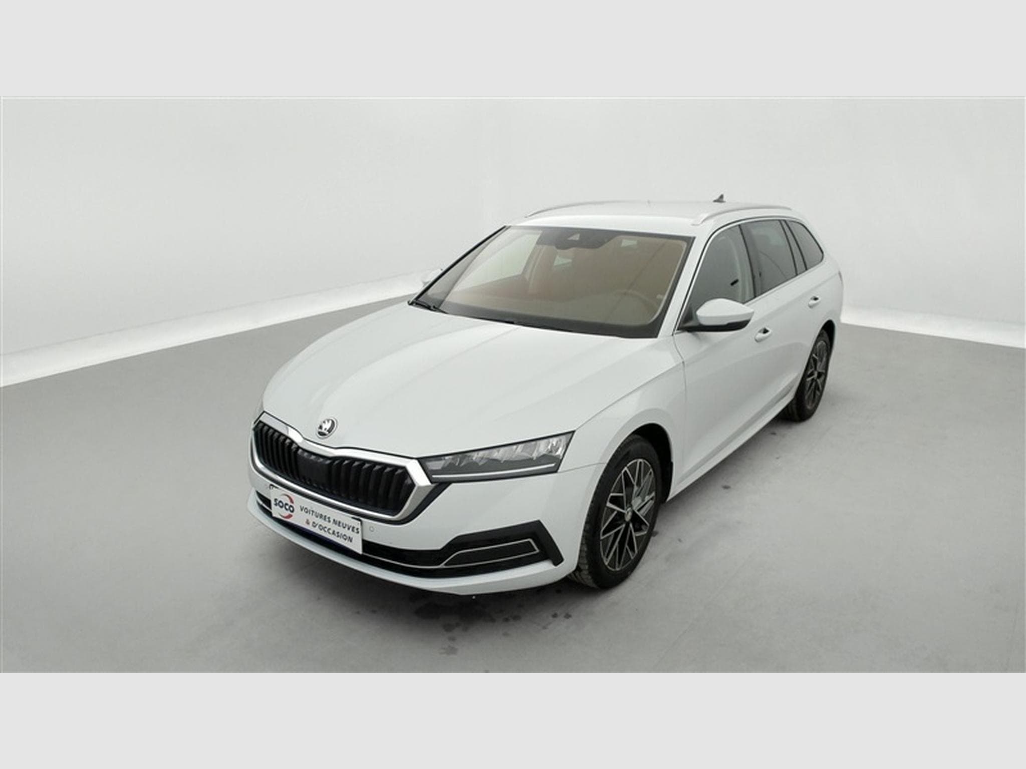 Skoda Octavia 1.5 e-TSi 150cv DSG Selection CARPLAY / FULL LED / CAMERA (2025) - Photo 1