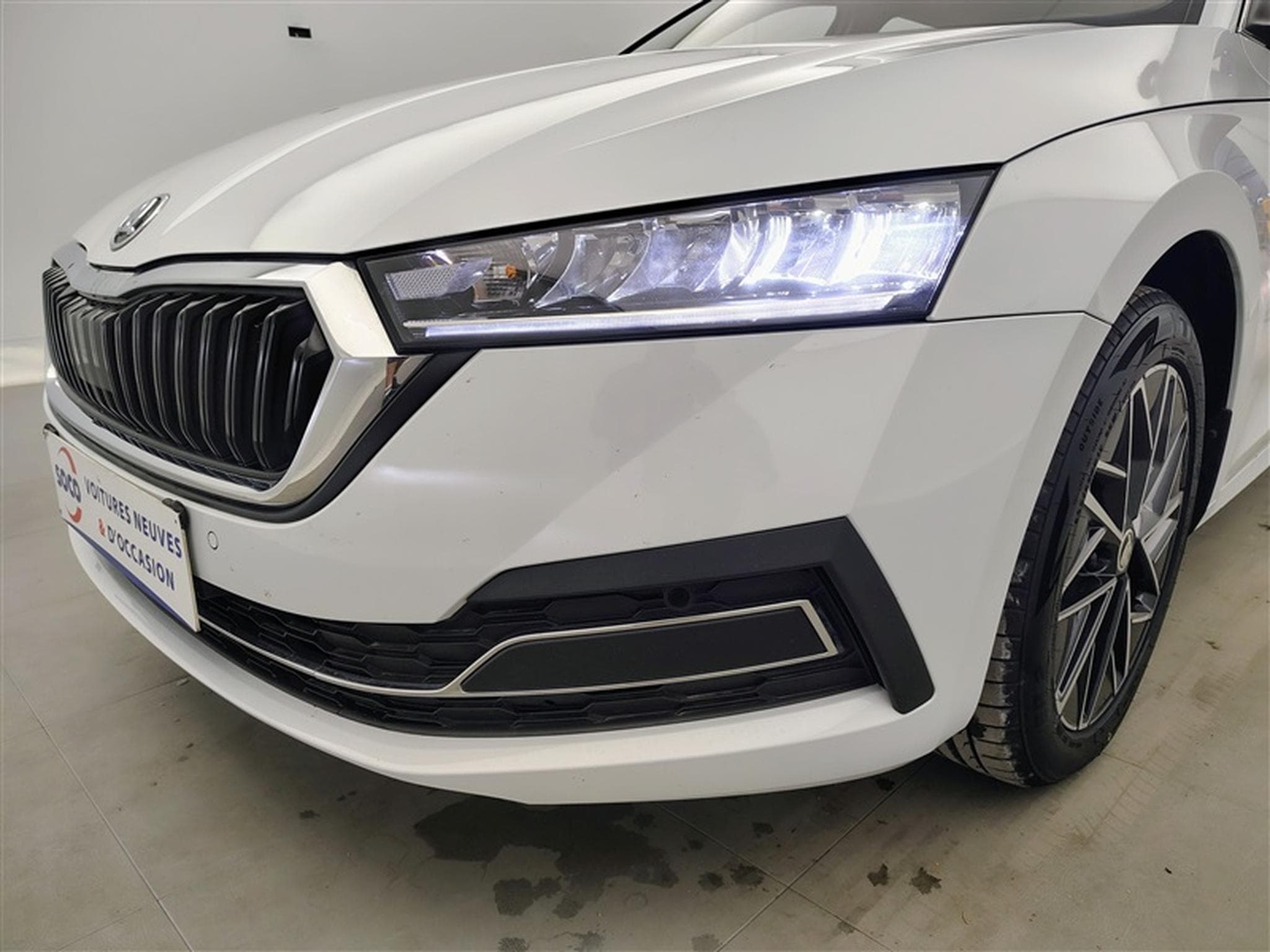 Skoda Octavia 1.5 e-TSi 150cv DSG Selection CARPLAY / FULL LED / CAMERA (2025) - Photo 15
