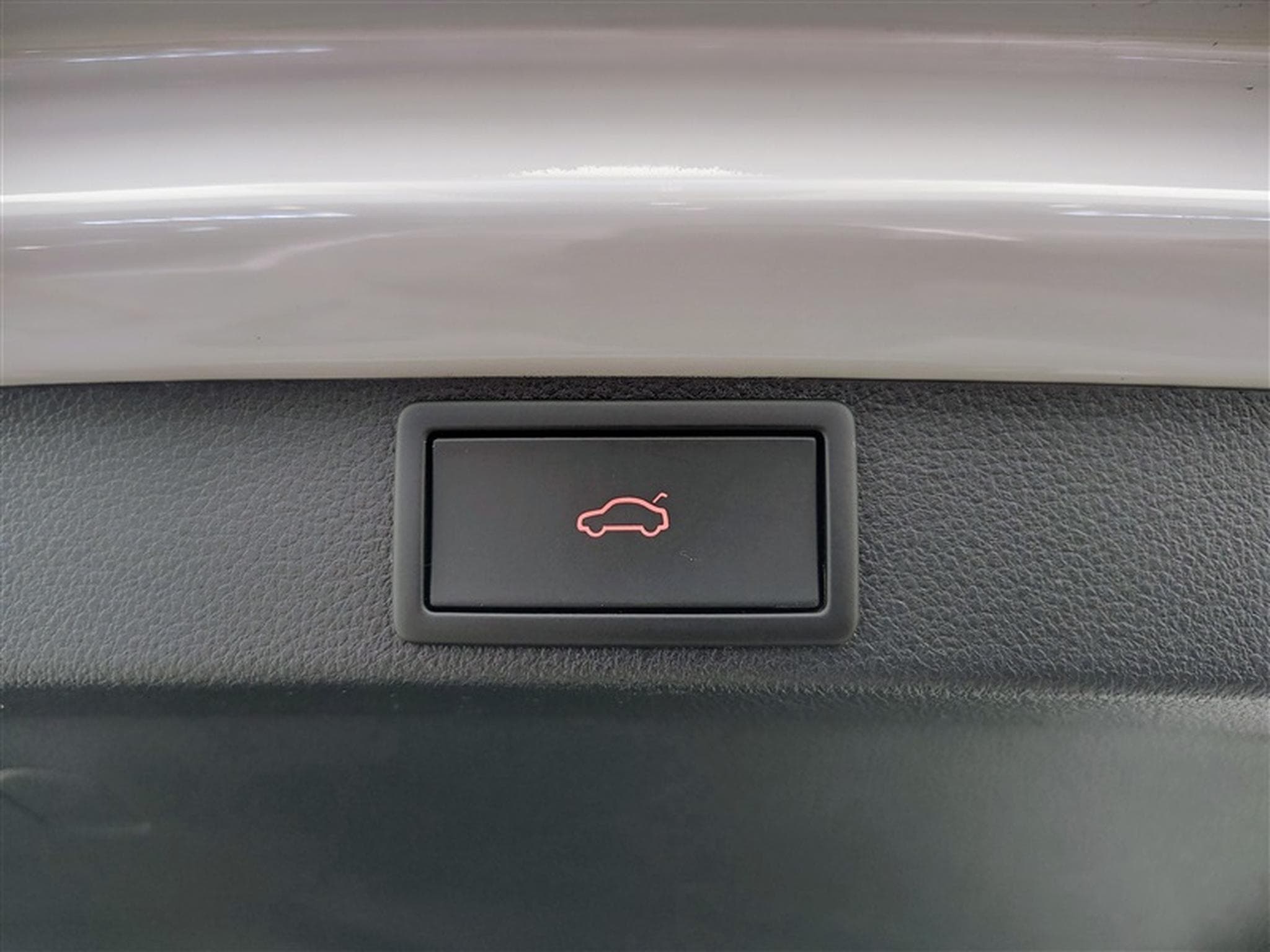 Skoda Octavia 1.5 e-TSi 150cv DSG Selection CARPLAY / FULL LED / CAMERA (2025) - Photo 19