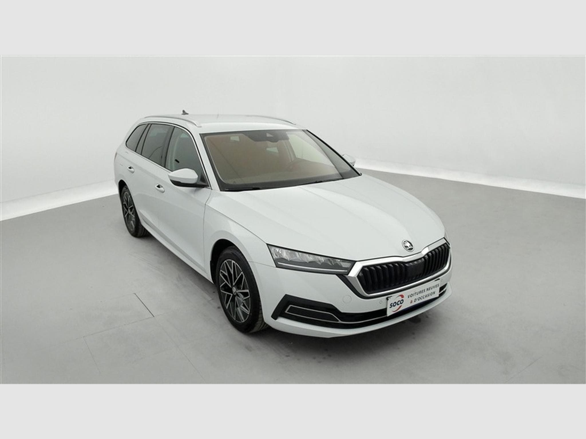 Skoda Octavia 1.5 e-TSi 150cv DSG Selection CARPLAY / FULL LED / CAMERA (2025) - Photo 24