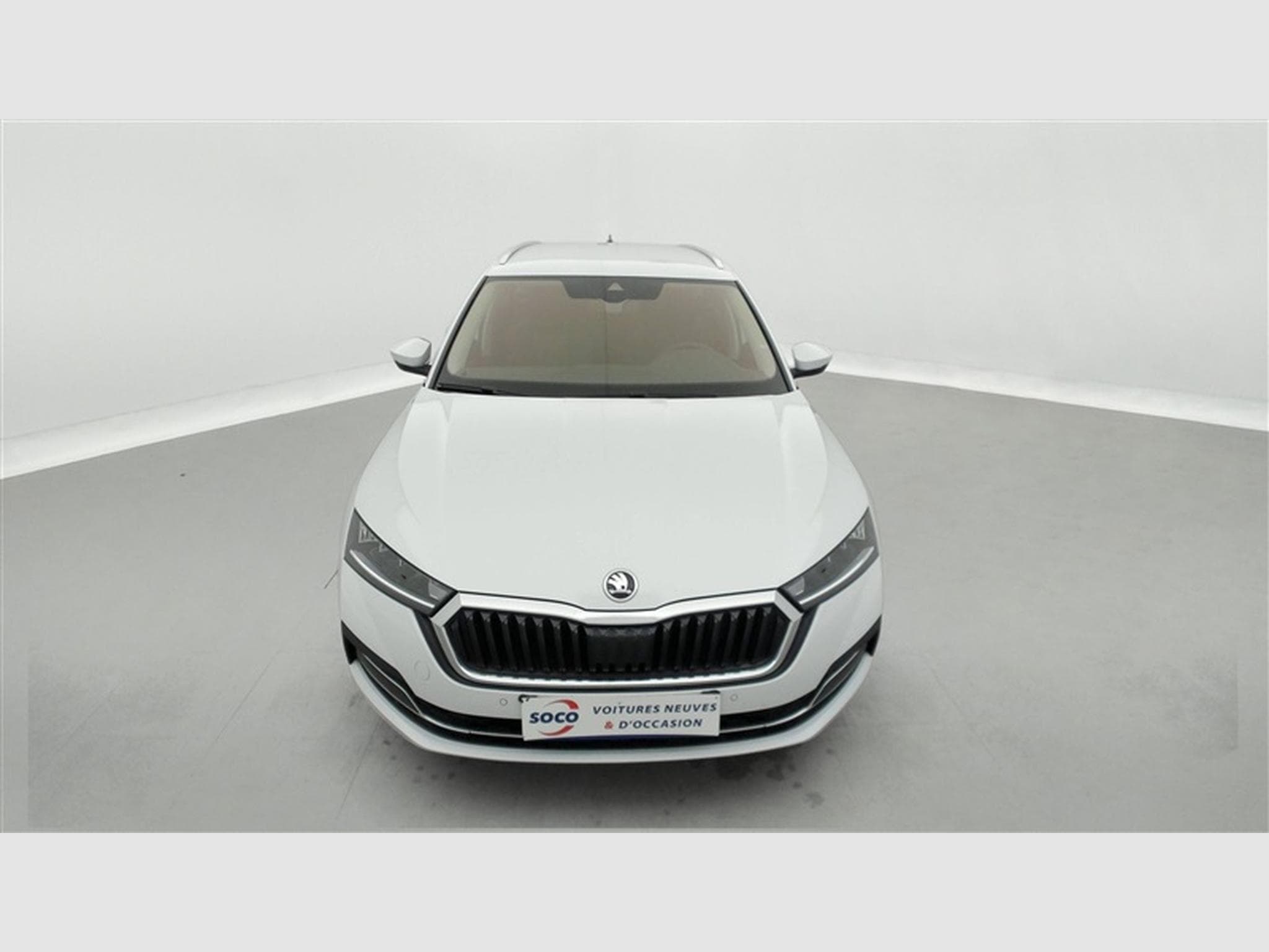 Skoda Octavia 1.5 e-TSi 150cv DSG Selection CARPLAY / FULL LED / CAMERA (2025) - Photo 4
