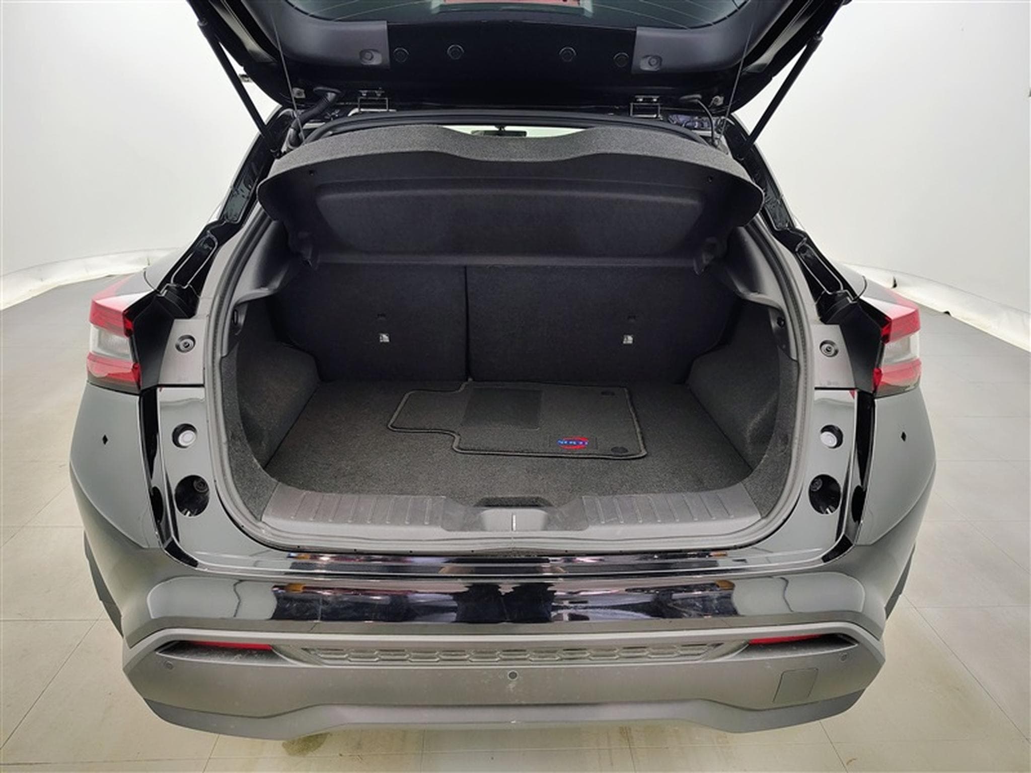 Nissan Juke 1.0 DIG-T 115cv DCT Tekna NAVI / FULL LED / CUIR / JA 19" (2025) - Foto 14