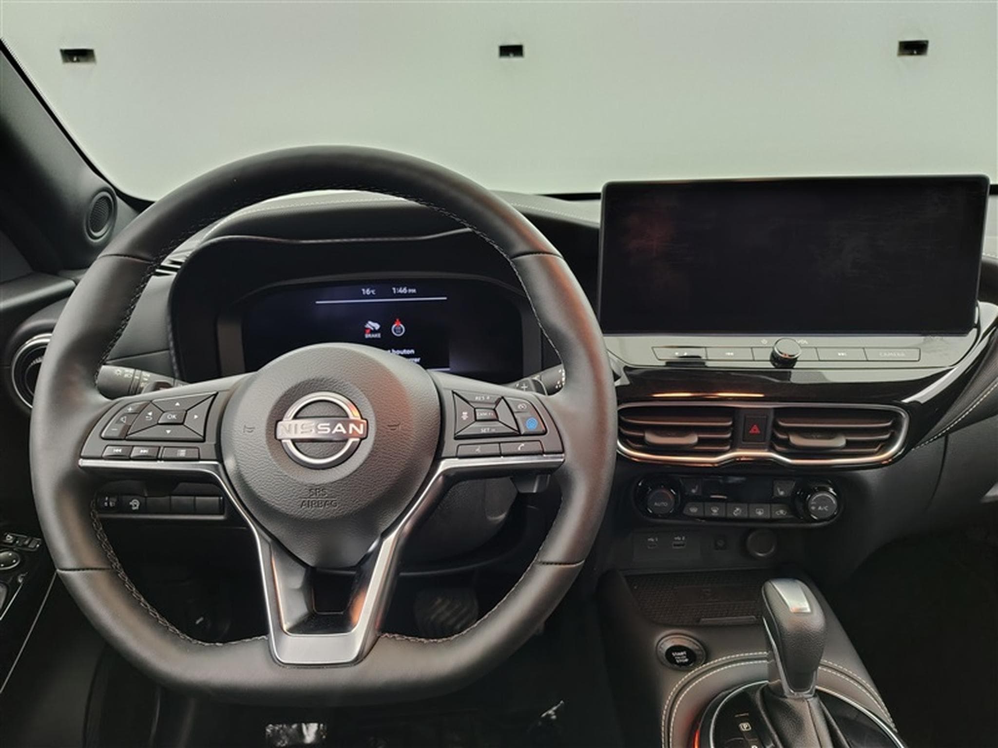 Nissan Juke 1.0 DIG-T 115cv DCT Tekna NAVI / FULL LED / CUIR / JA 19" (2025) - Foto 9