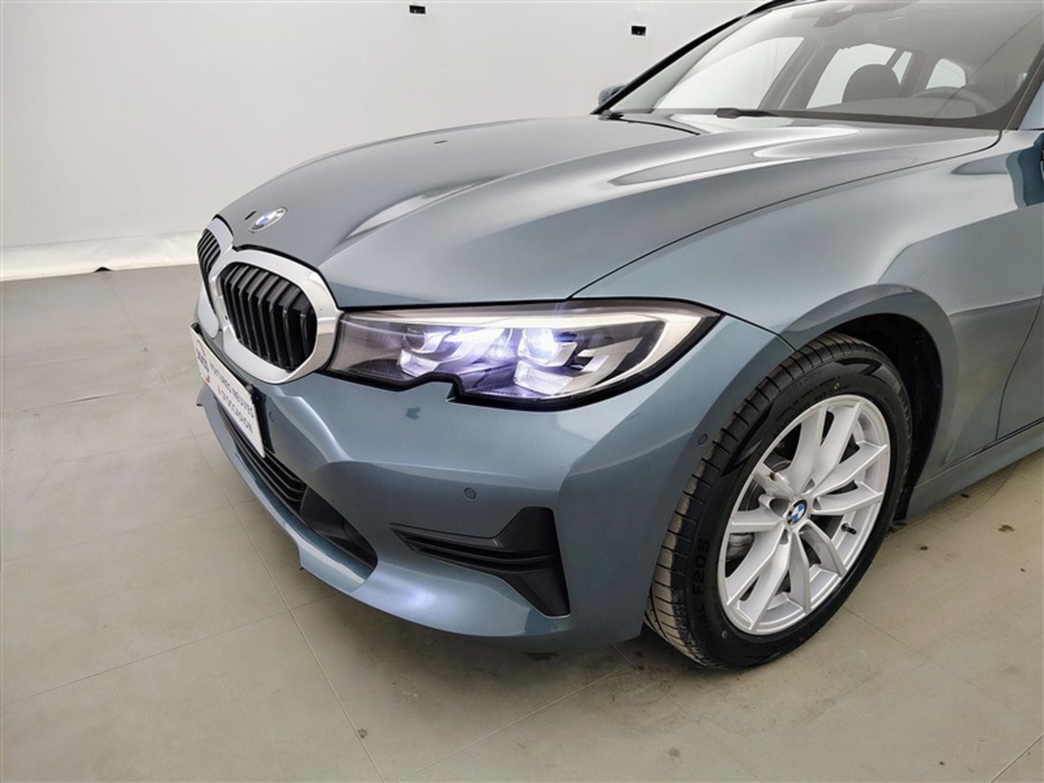 BMW 316 Touring 316 dA Business NAVI/FULL LED/JA/PDC AV AR (2021) - Foto 15