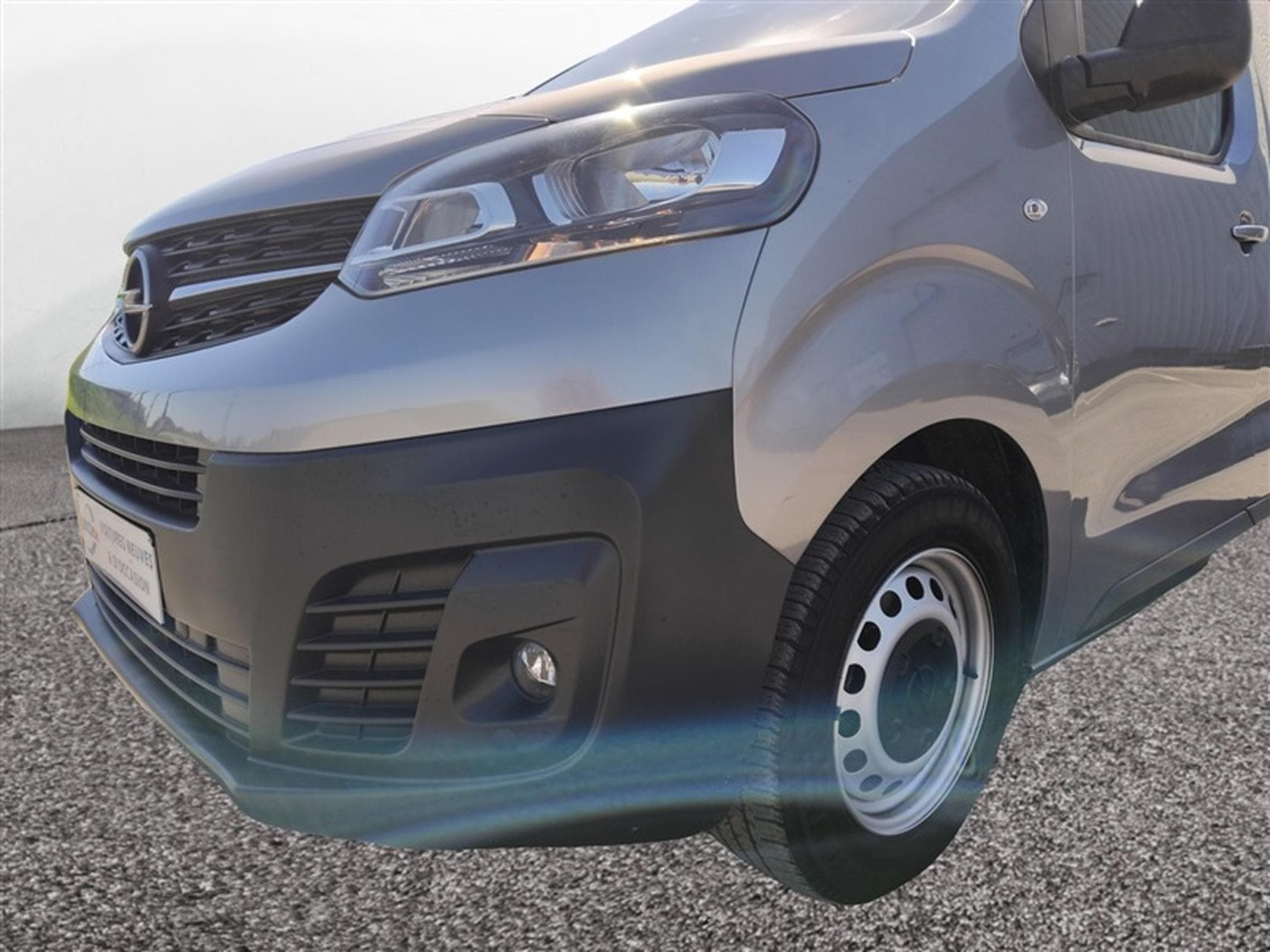 Opel Vivaro 2.0 TD L2H1 Edition AUTO/NAVI/PDC (2023) - Foto 16