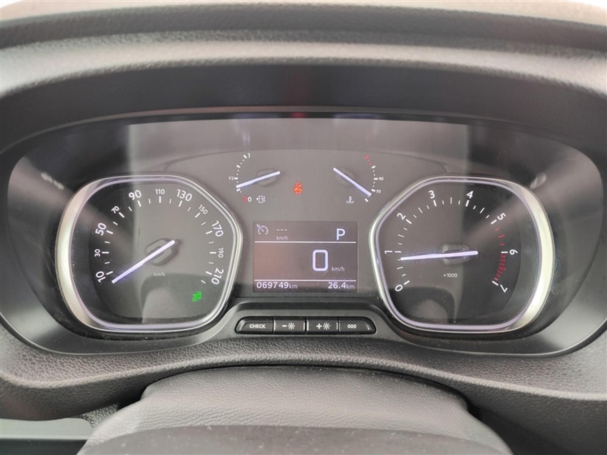 Peugeot Expert 2.0 BlueHDi 180 EAT8 L3 DBLE CAB 6PL. NAVI / CLIM / TEL (2023) - Foto 10