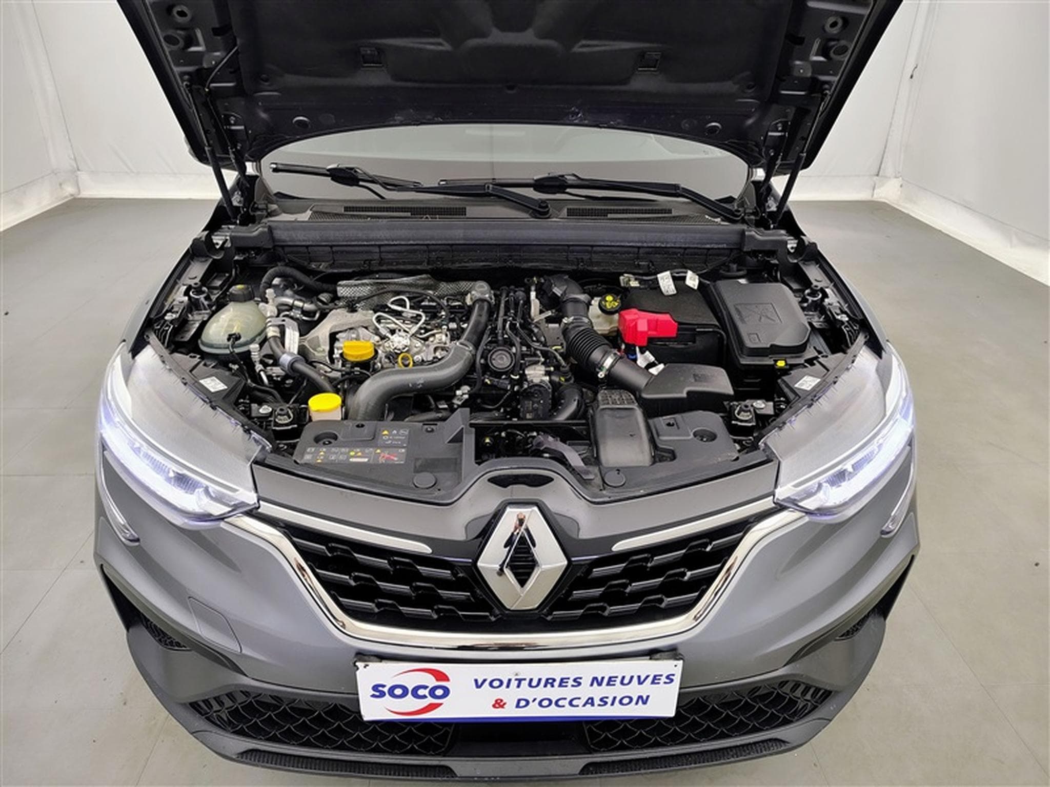 Renault Arkana 1.3 TCe 160Cv EDC RS Line NAVI / CARPLAY / CAMERA / TO PANO (2023) - Foto 20