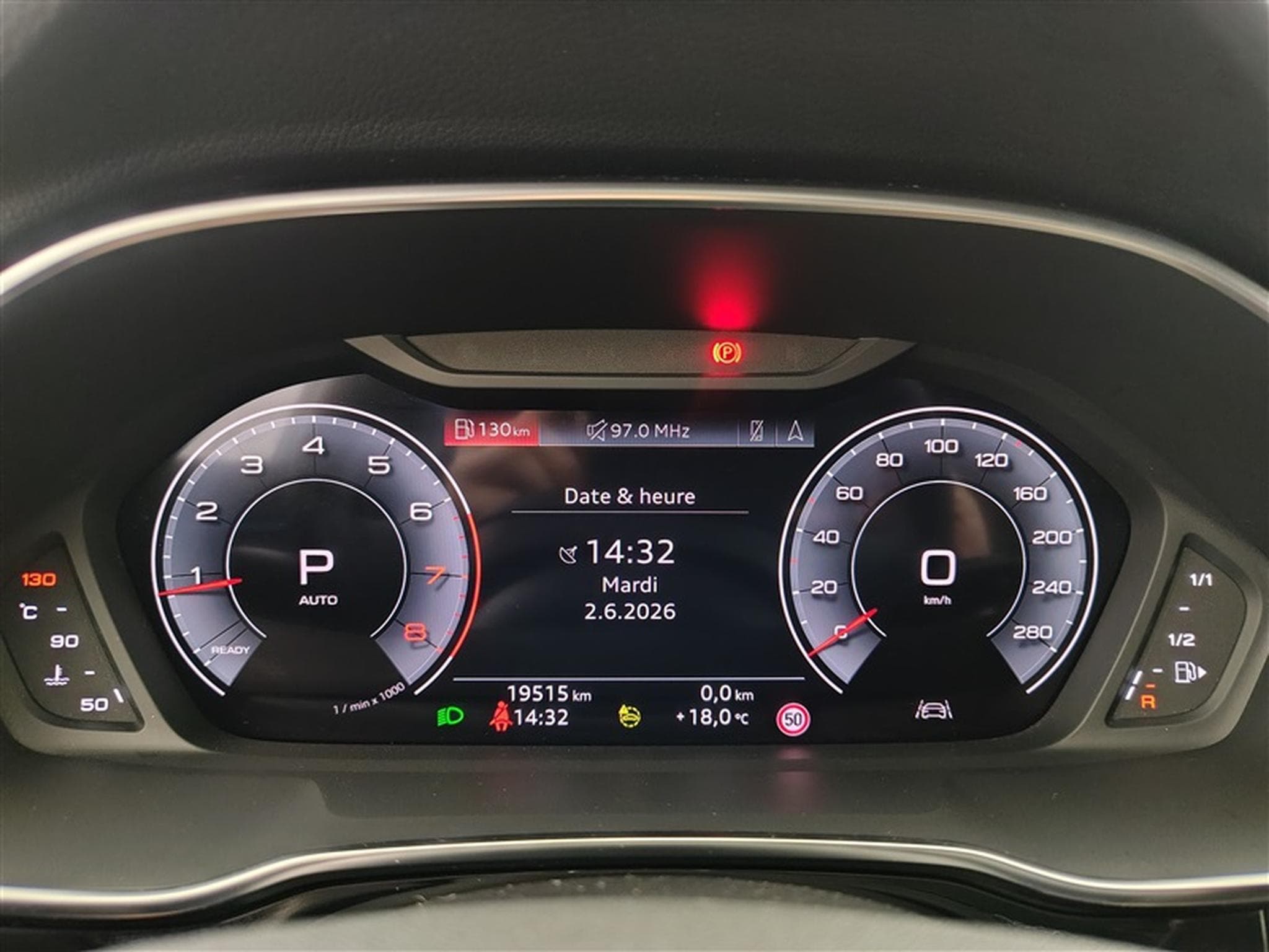Audi Q3 40 TFSI Quattro Advanced S tronic (2024) - Foto 10