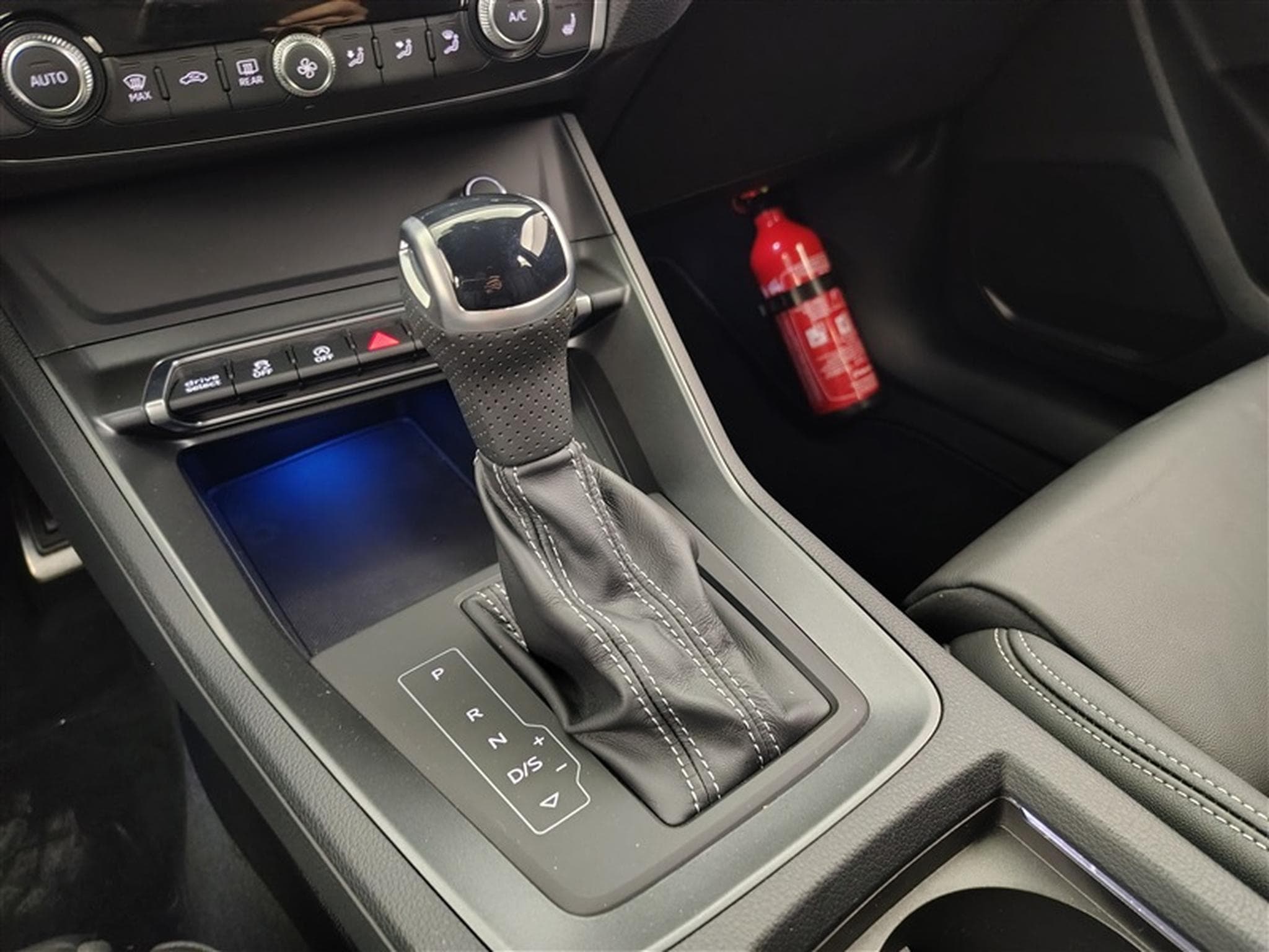 Audi Q3 40 TFSI Quattro Advanced S tronic (2024) - Foto 12