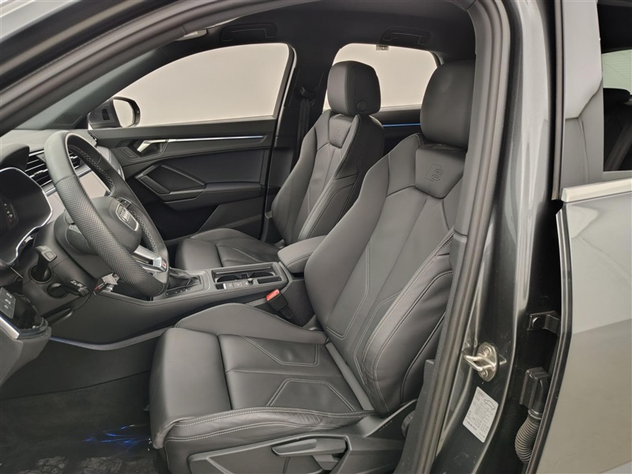 Audi Q3 40 TFSI Quattro Advanced S tronic (2024) - Foto 7