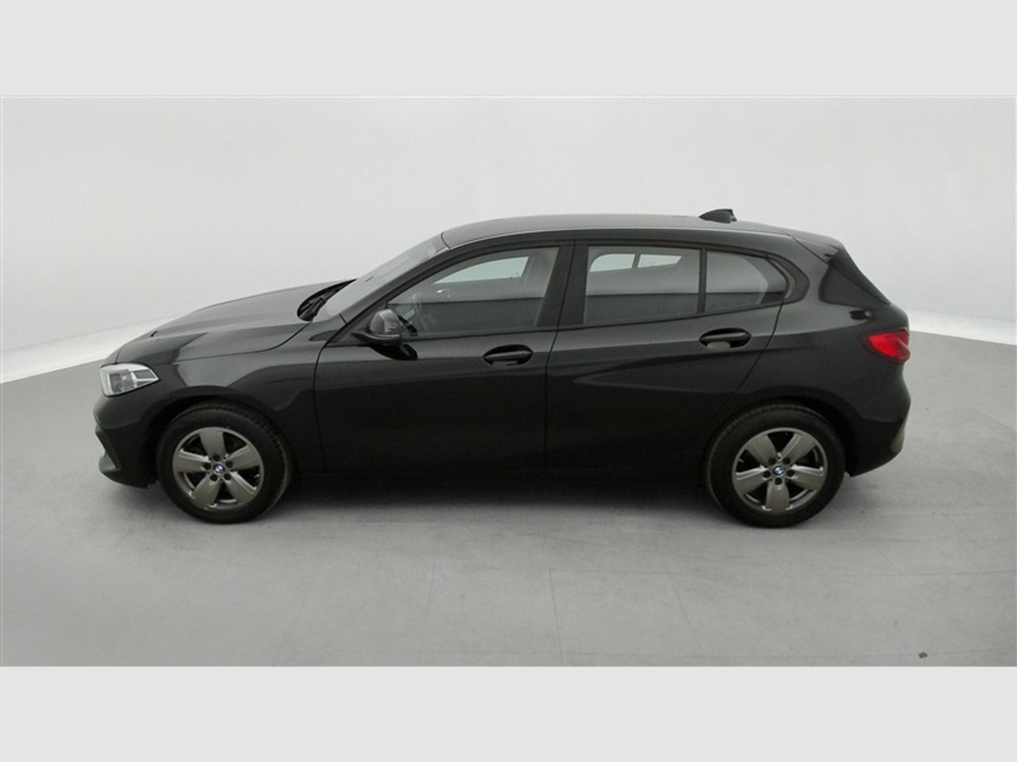 BMW 116 116 d Business NAVI/FULL LED/JA/PDC (2022) - Photo 3