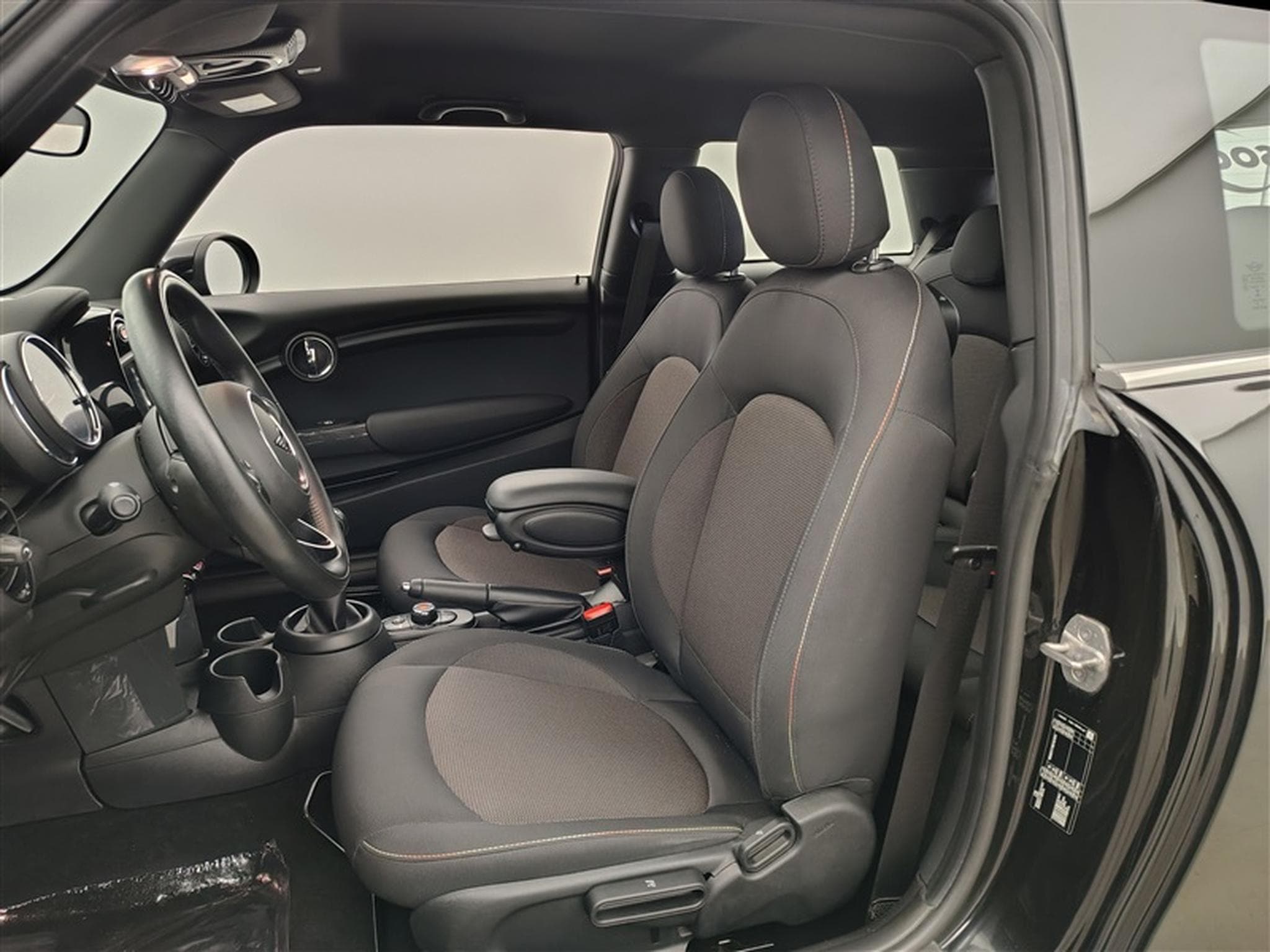 MINI Cooper Mini 1.5 One OPF (EU6d) (2021) - Foto 7