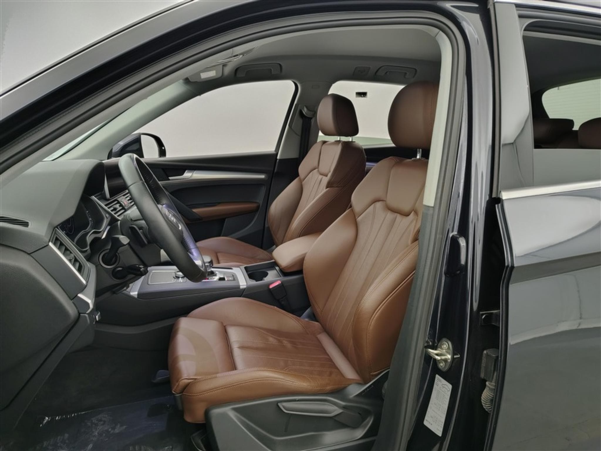 Audi Q5 30 TDi SPORT S tronic CUIR/NAVI/FULL LED/JA18 (2020) - Foto 7