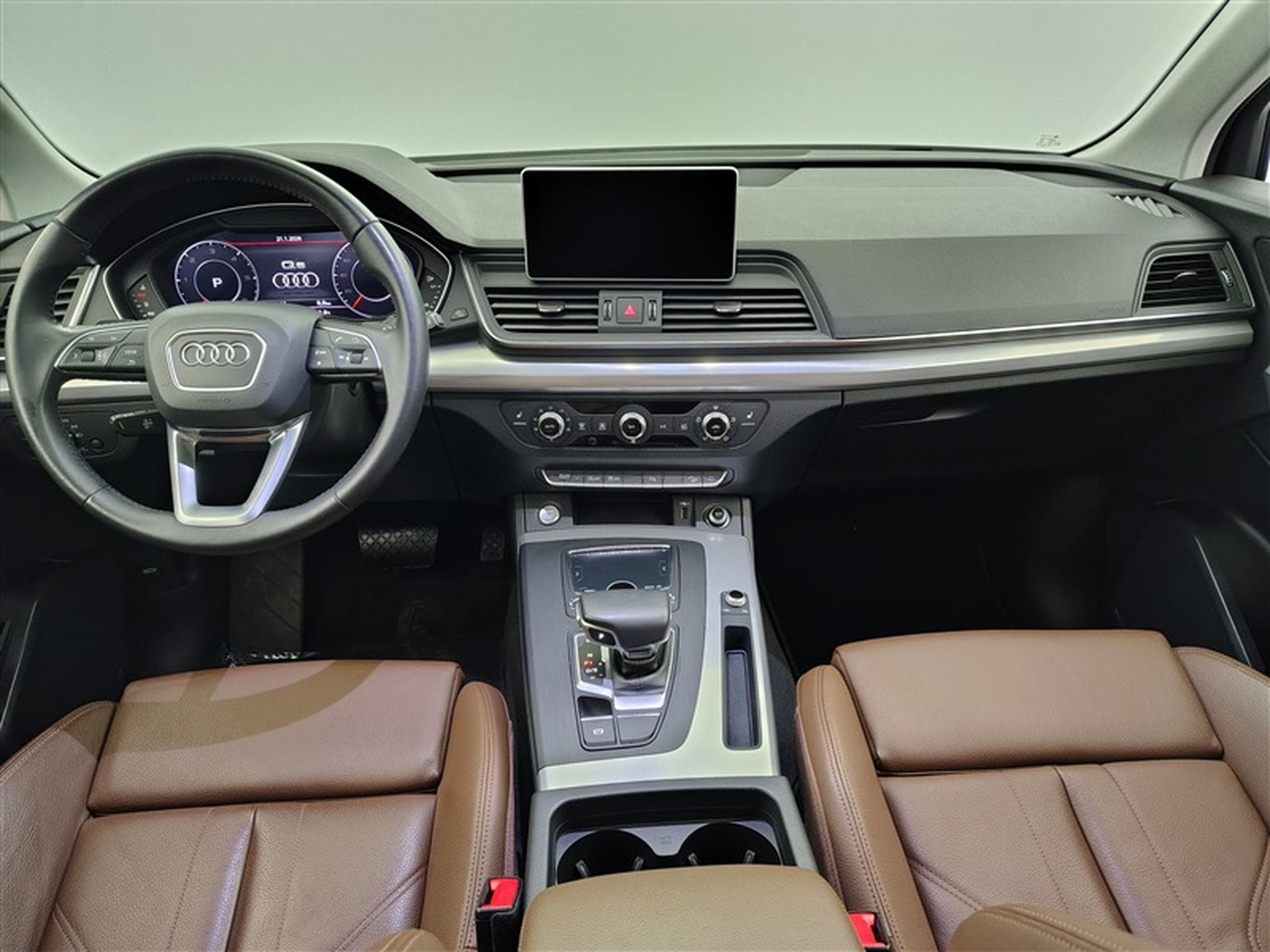 Audi Q5 30 TDi SPORT S tronic CUIR/NAVI/FULL LED/JA18 (2020) - Foto 8
