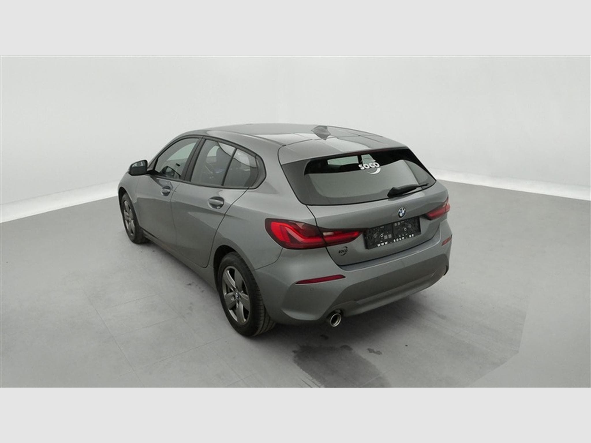 BMW 118 iA Business NAVI / FULL LED / PDC AV-AR (2023) - Foto 2